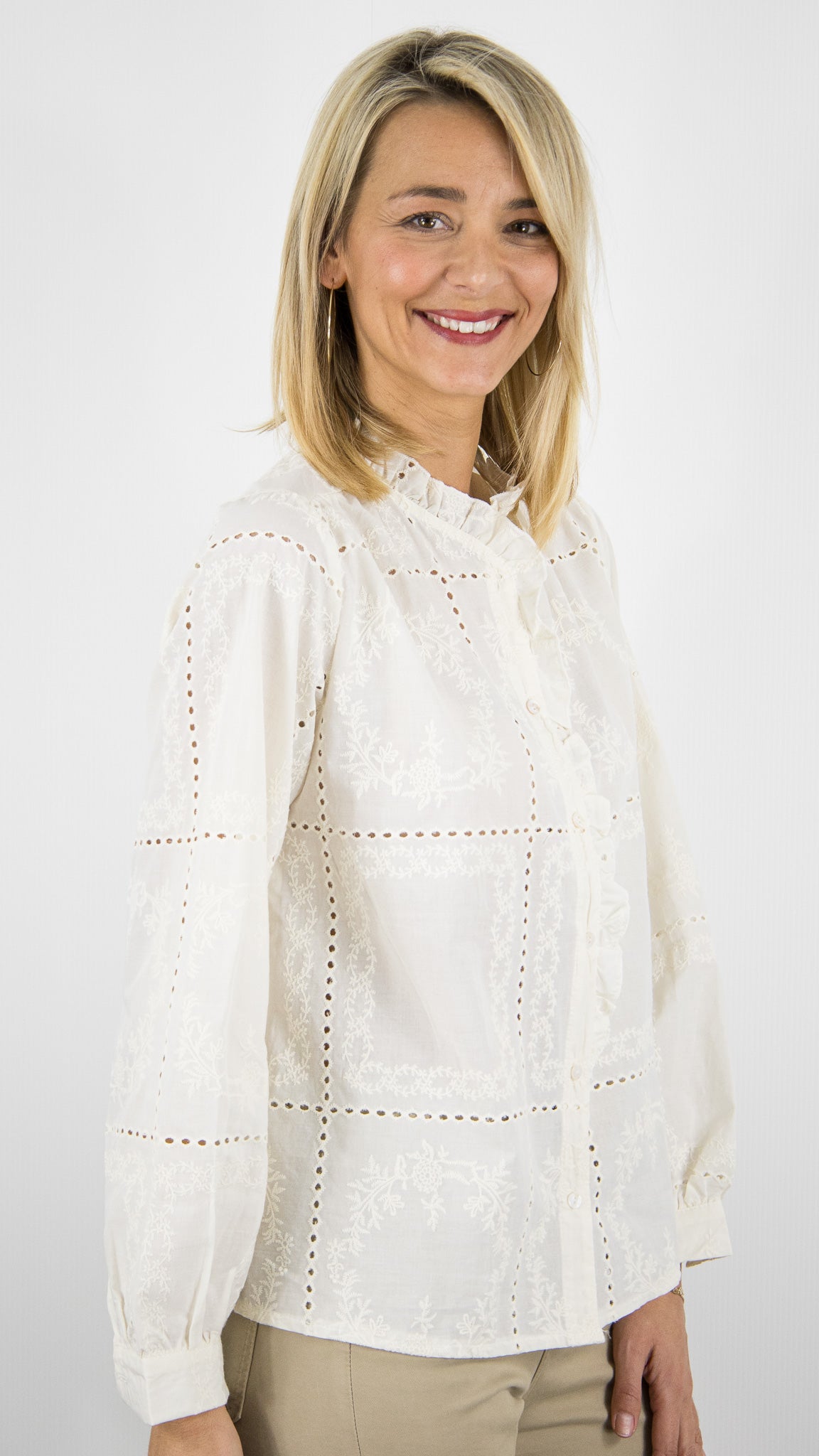BLOUSE EN DENTELLE BEIGE LILI ET LALA 24342