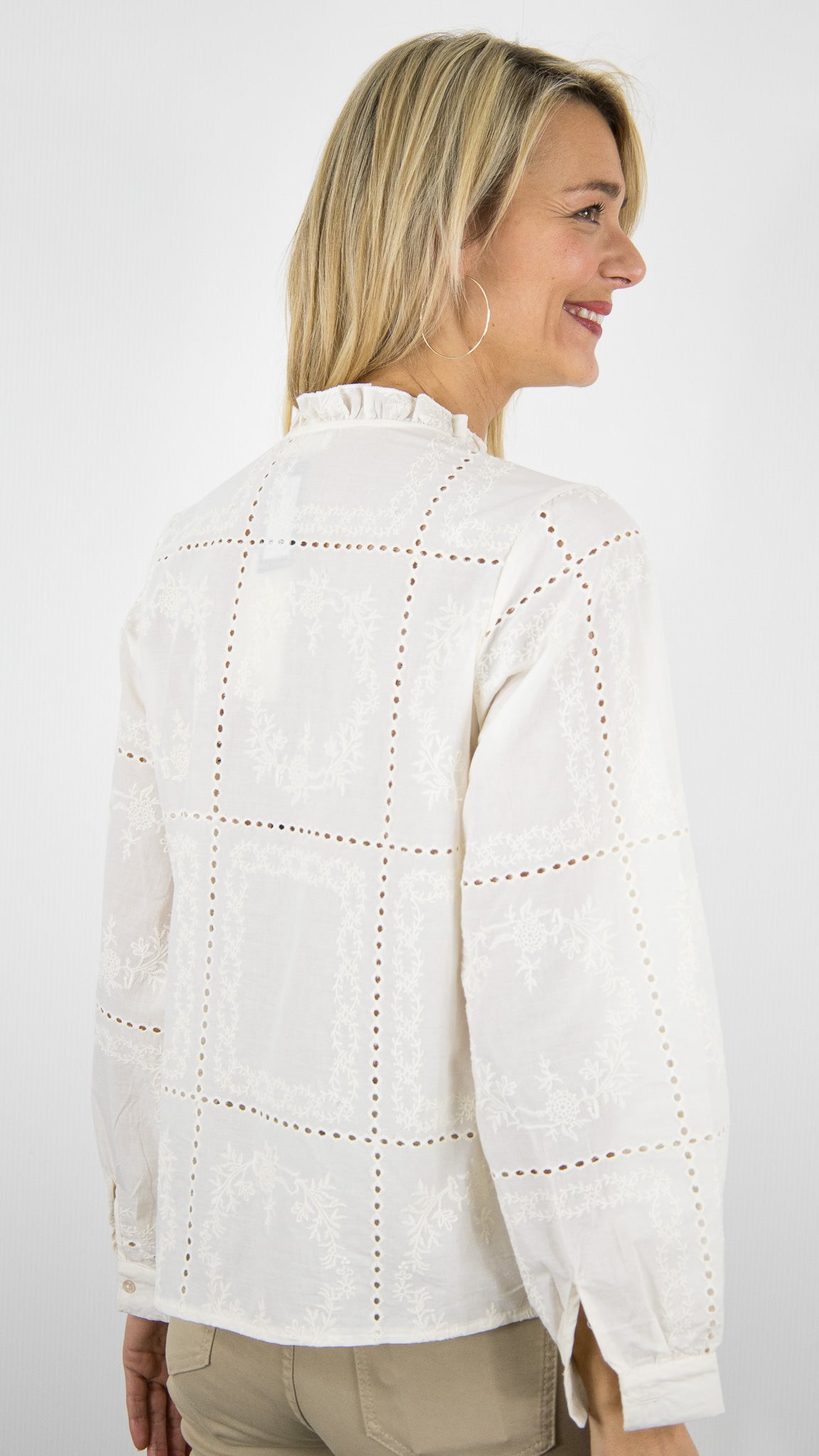 BLOUSE EN DENTELLE BEIGE LILI ET LALA 24342