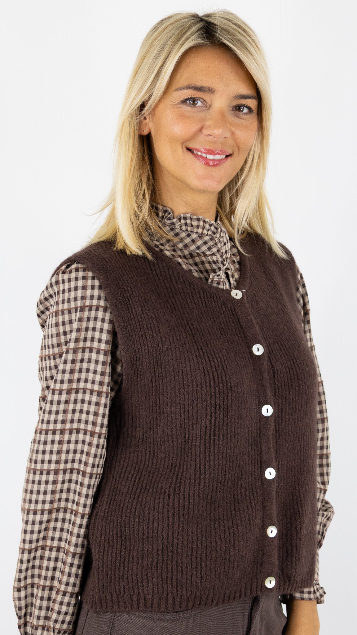 GILET COL V SANS MANCHES EN ALPAGA ANDROMEDE 24699#COLOR_CHOCO