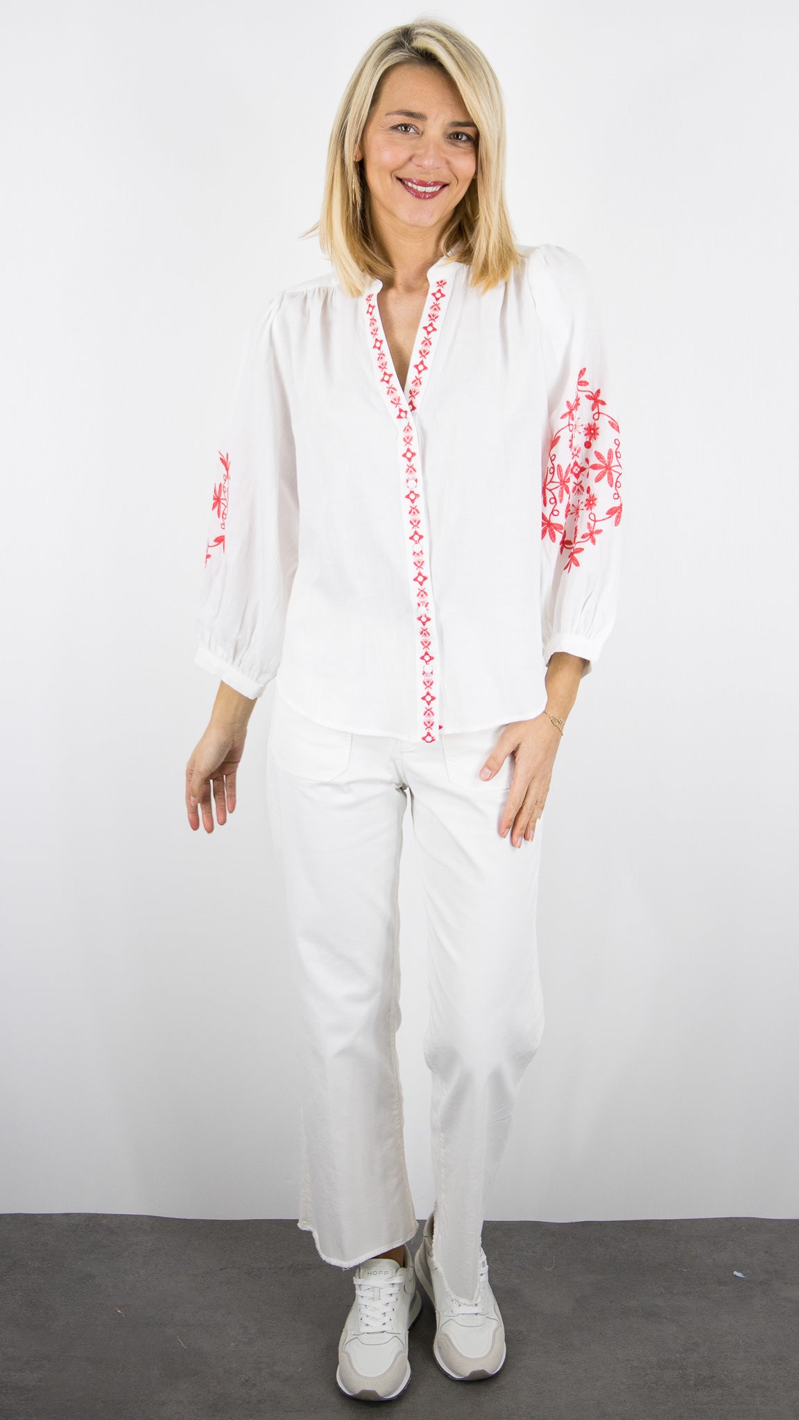 BLOUSE BRODEE EN COTON ECRU CORAIL YCOO 30579B