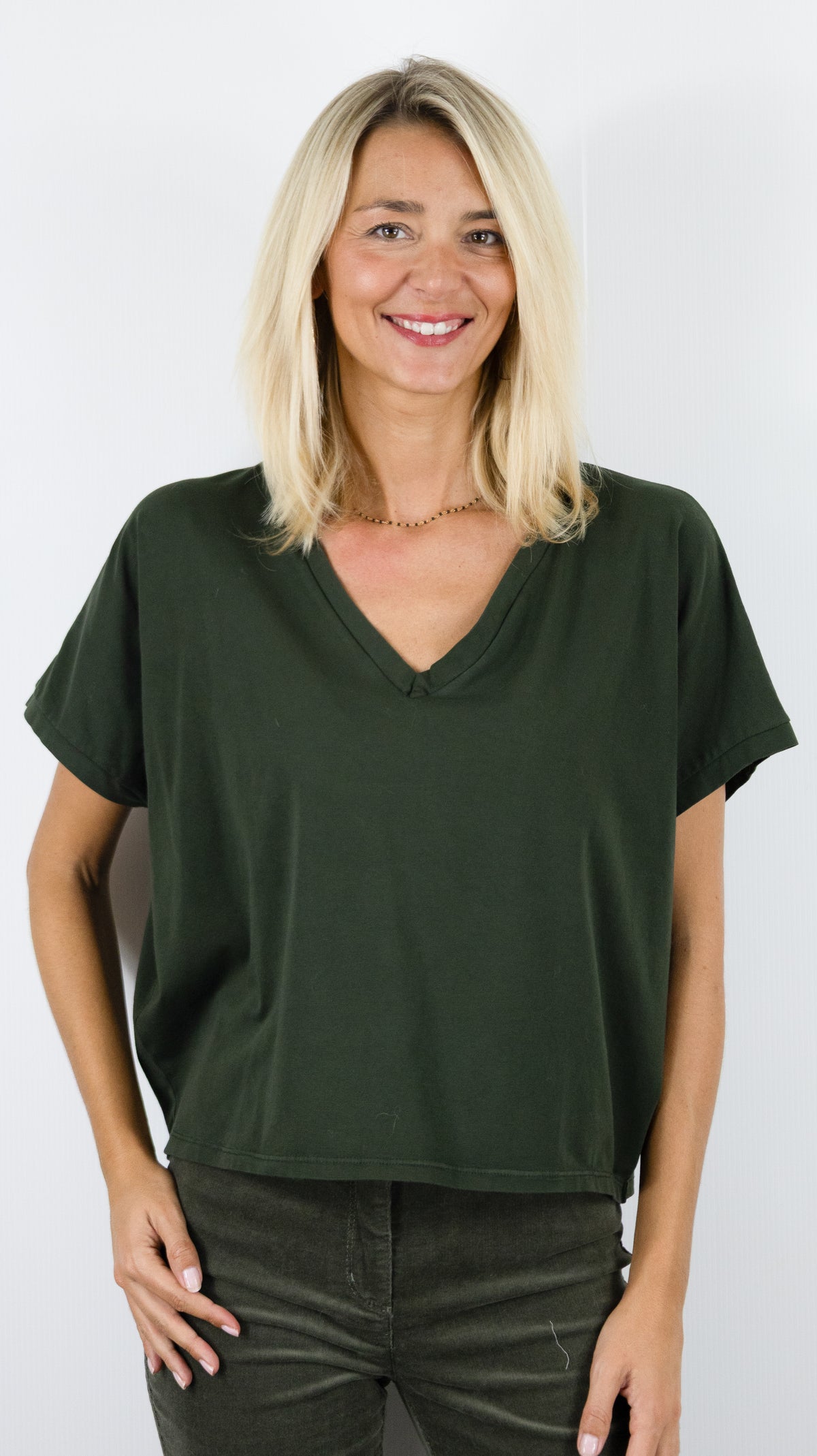 TEE-SHIRT V AMPLE EN COTON BLANC POUR FEMME LUK AP LK0037 H27#COLOR_KAKI