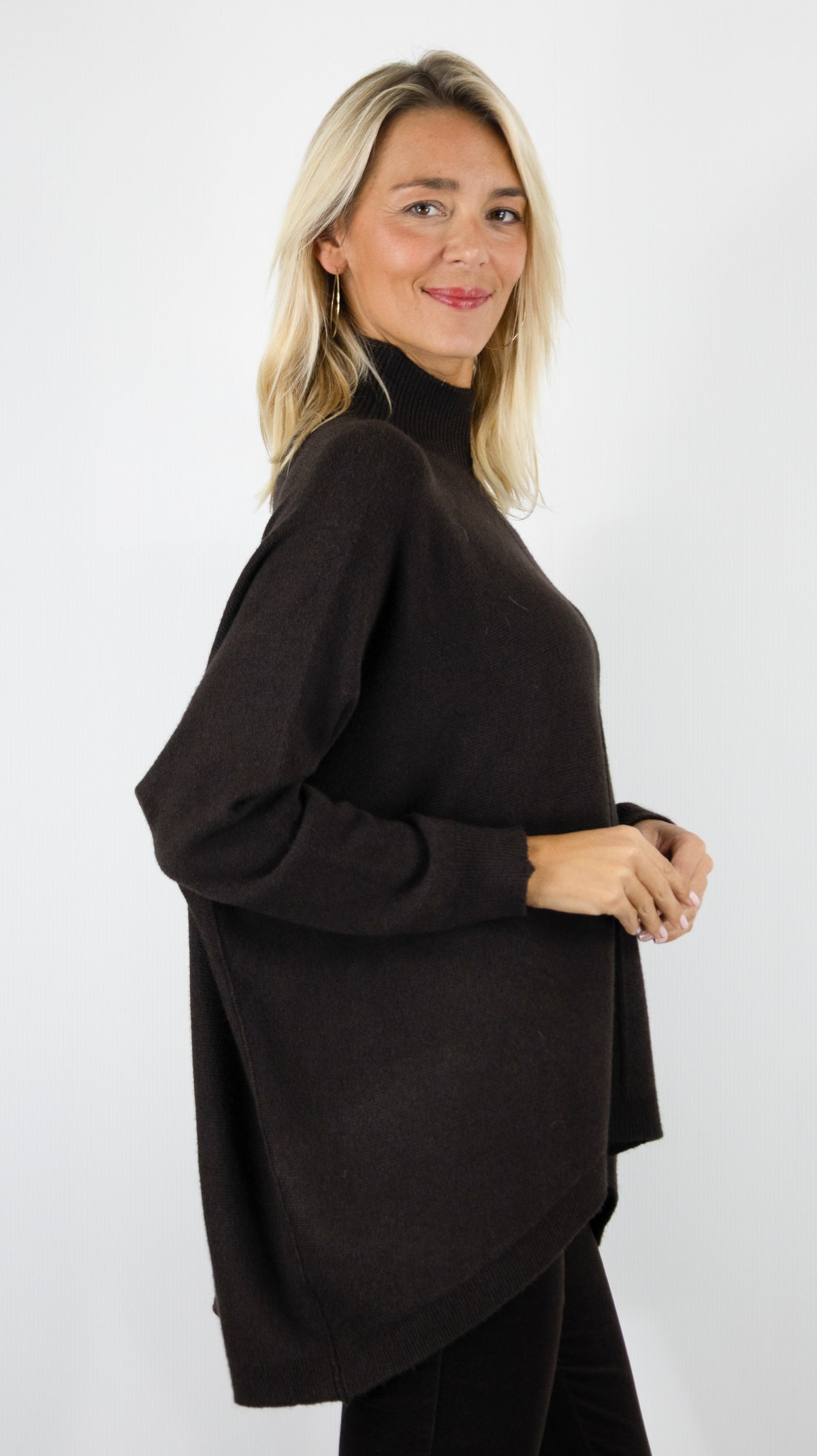 PULL AMPLE COL MONTANT POUR FEMME ALEXANDRE LAURENT C8785#COLOR_MORO/CHOCO