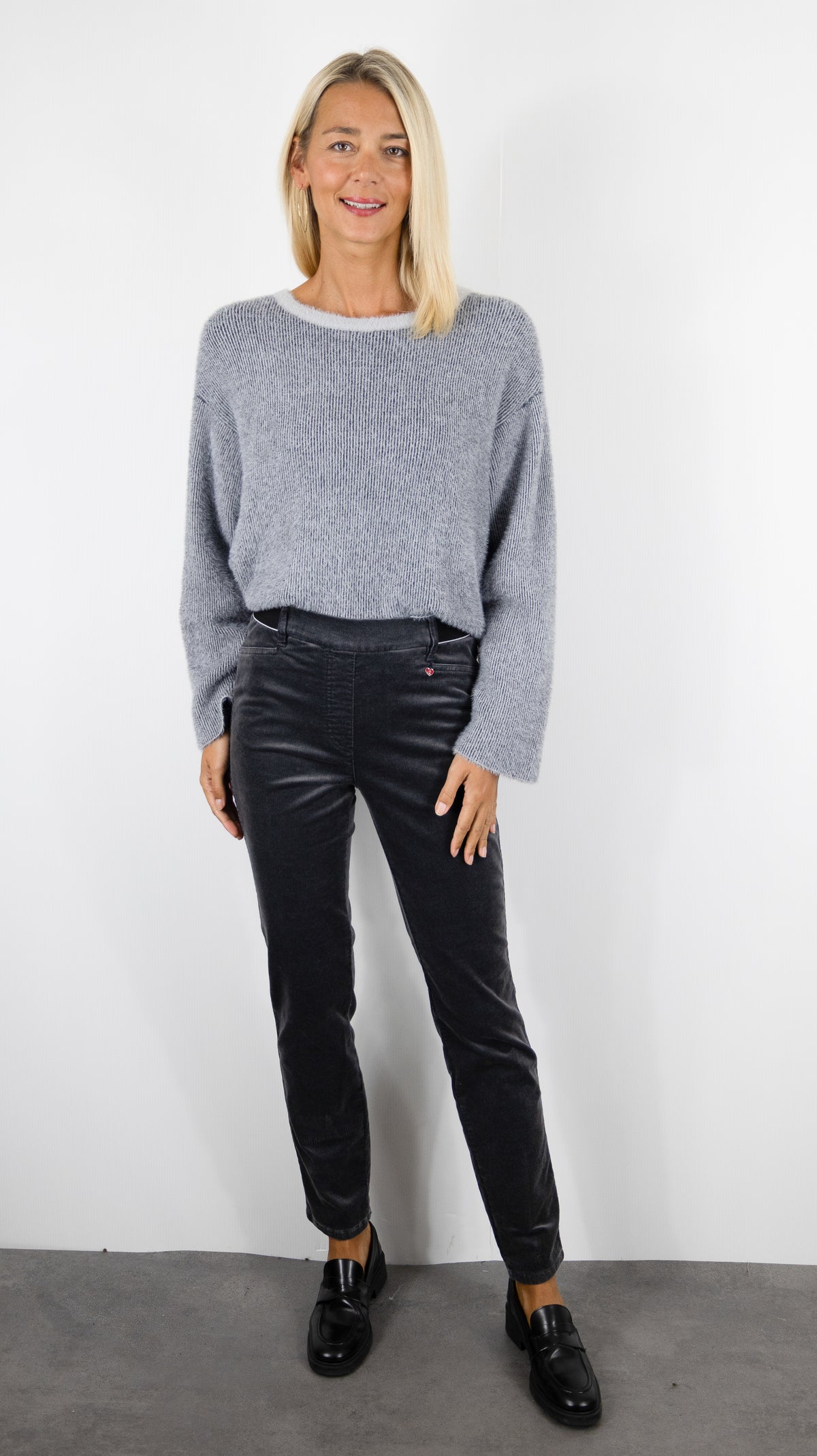 JEANS SLIM EN VELOURS GRIS ANTHRACITE POUR FEMME TONI 31-14 2855-17 ALICE NEW
