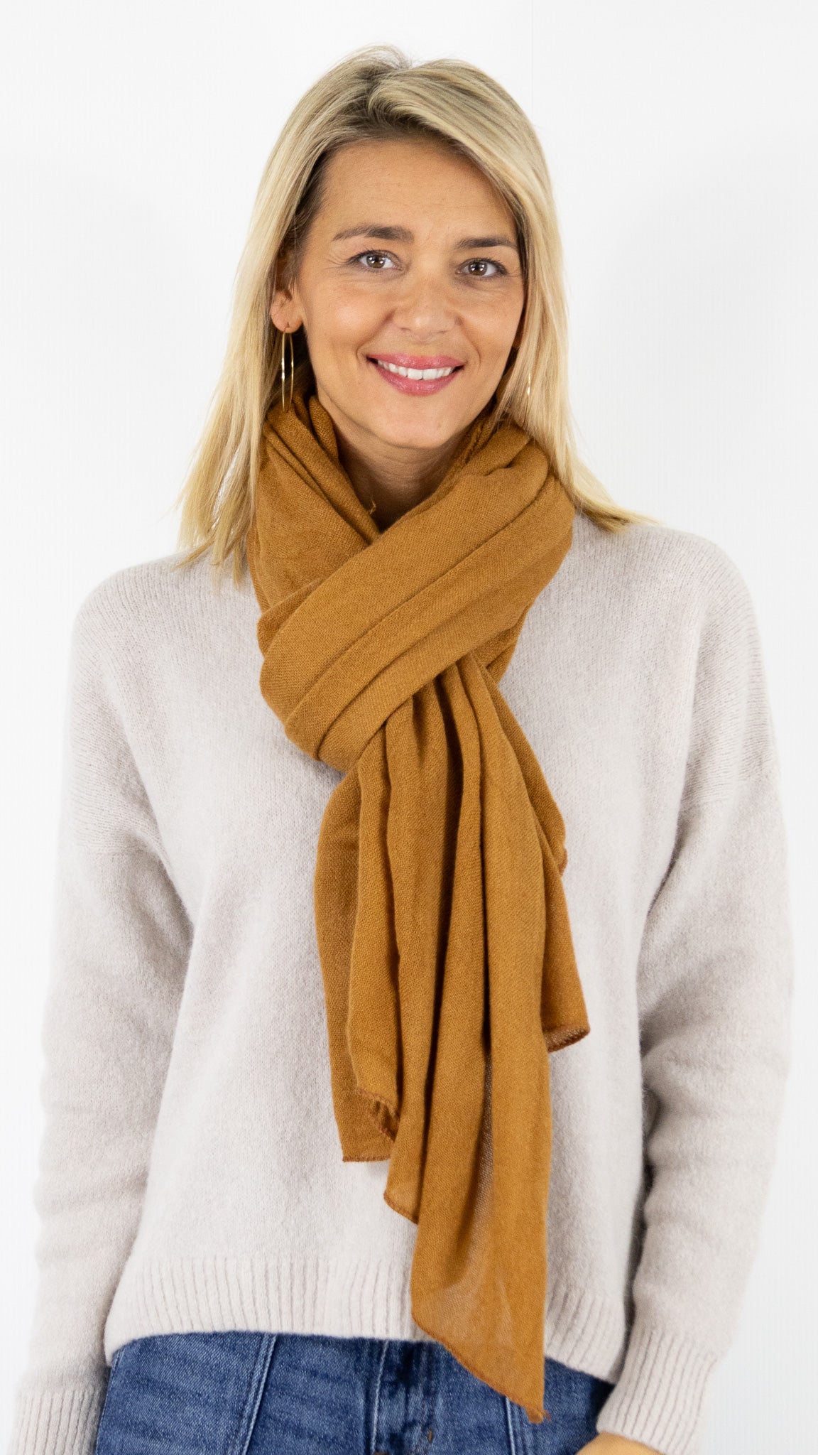 ECHARPE DOUCE BORD A BORD VOUS 39645#COLOR_0756/MARRON FONCE