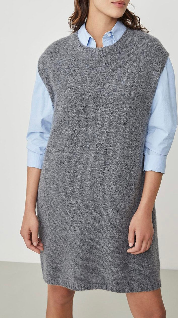 ROBE SANS MANCHES EN MAILLE MYRELLA HARRIS WILSON GRIS ANTHRACITE
