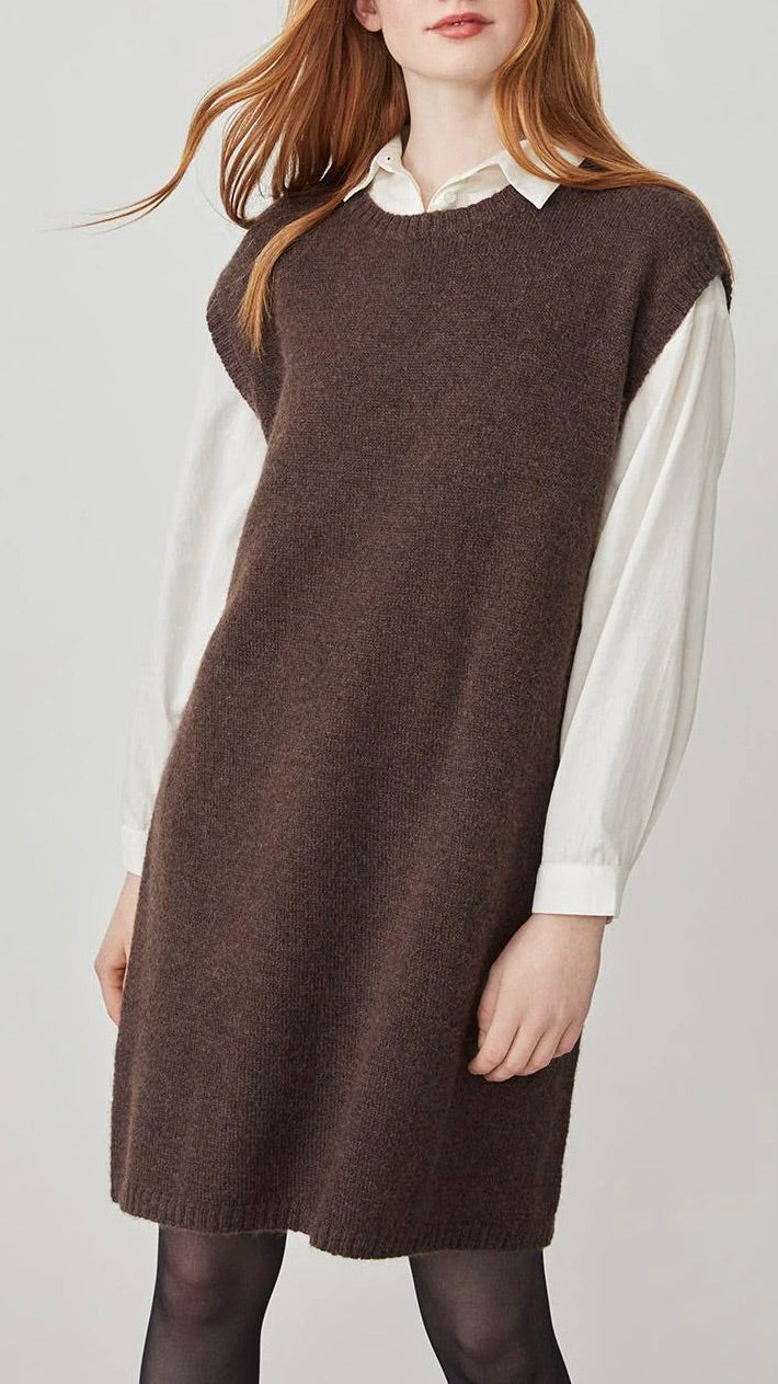 ROBE SANS MANCHES EN MAILLE MYRELLA HARRIS WILSON CHOCOLAT