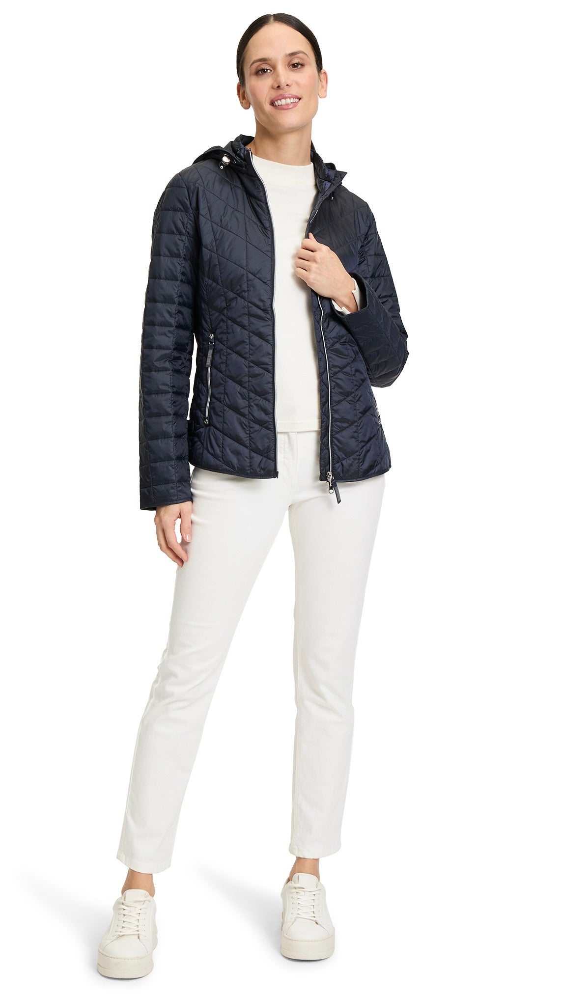 DOUDOUNE FINE A CAPUCHE MATELASSÉE MARINE BETTY BARCLAY 7800/1535 #COLOR_8538/MARINE