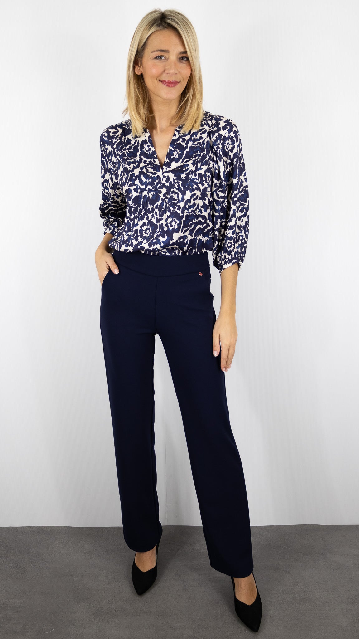 PANTALON HABILLEE TAILLE ELASTIQUE MARINE TONI 81-06/2243-30#COLOR_59/MARINE