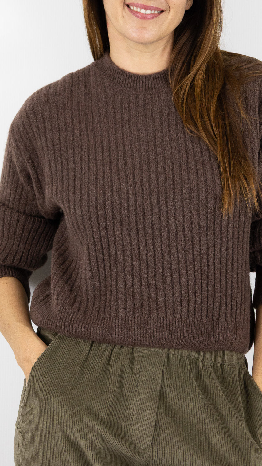 PULL COL V MANCHES COURTES COTELE FEMME STUDIO PARISIEN 9365#COLOR_CHOCO