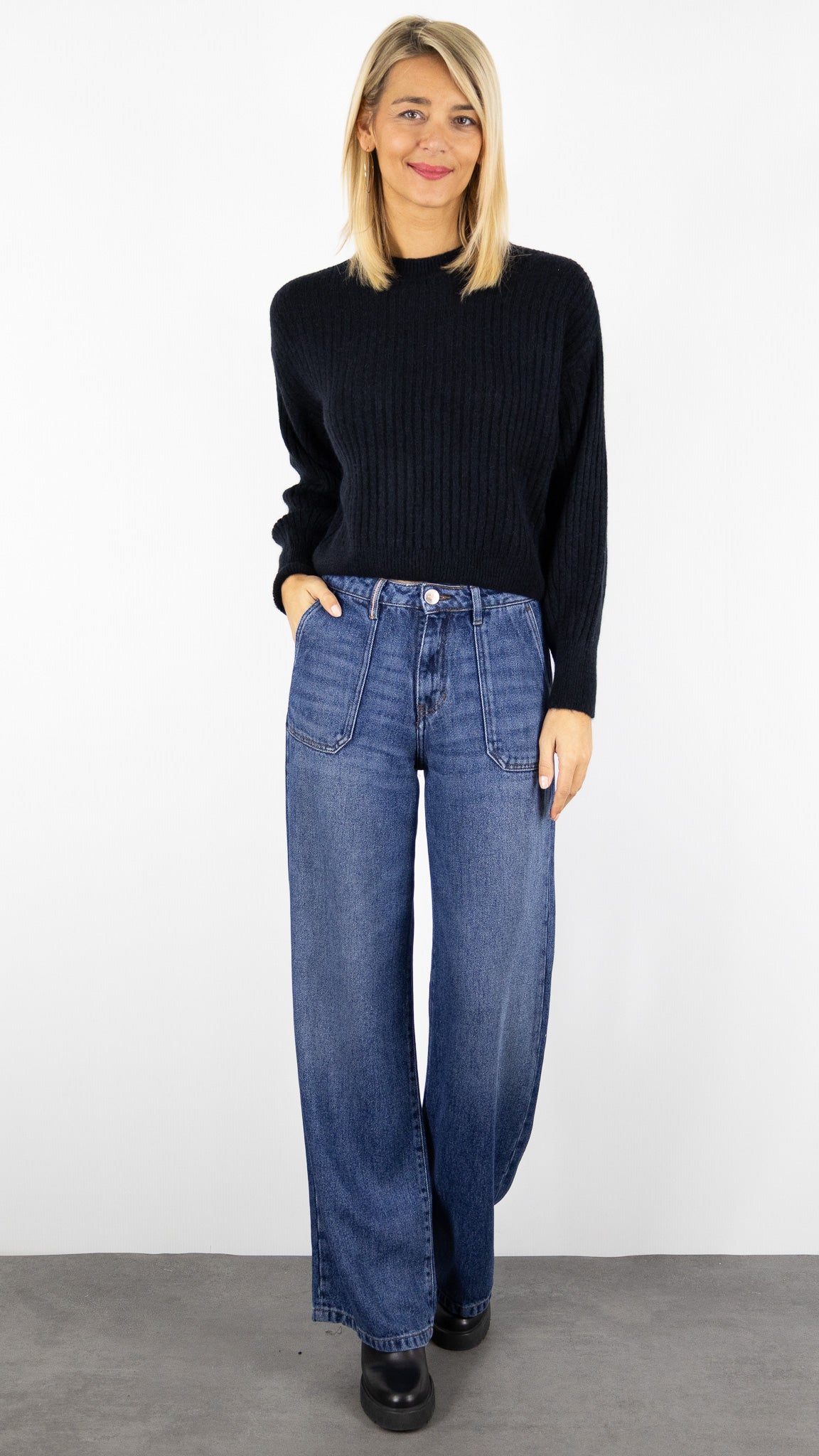 PULL COL V MANCHES COURTES COTELE FEMME STUDIO PARISIEN 9365#COLOR_NOIR