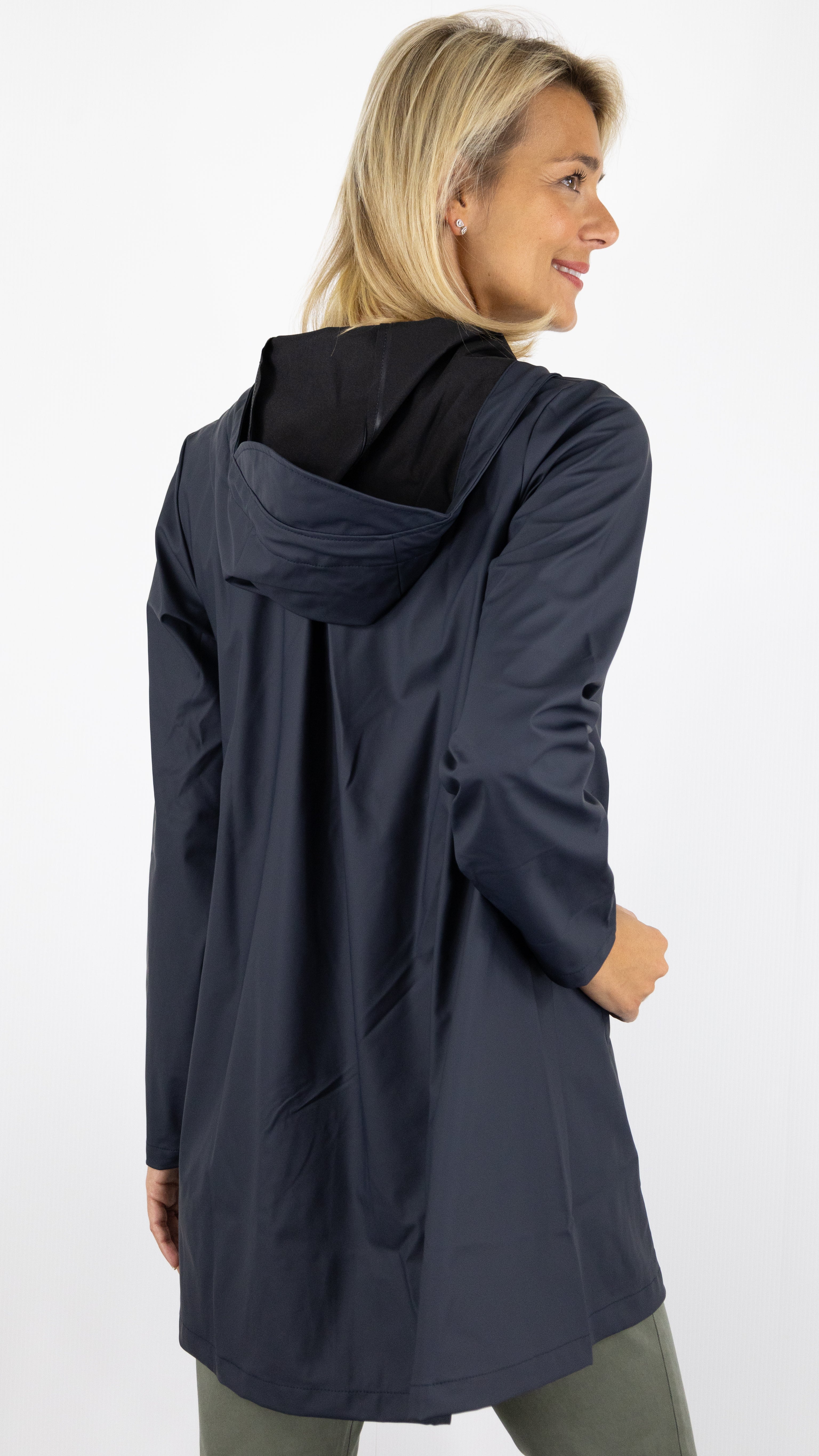 PARKA EVASEE A CAPUCHE IMPERMEABLE MARINE POUR FEMME RAINS 18050 ALINE JACKET#COLOR_MARINE