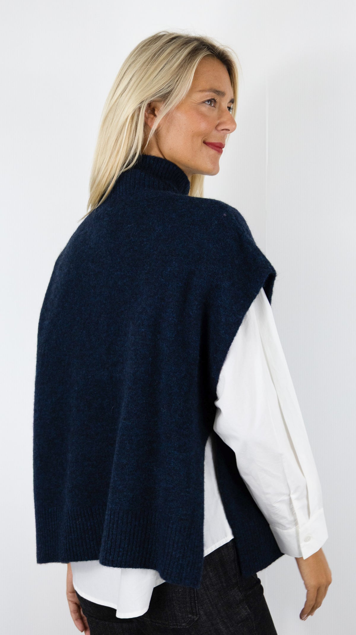 PULL SANS MANCHES COL CAMIONNEUR POUR FEMME HARTFORD MIMY#COLOR_08/INDIGO