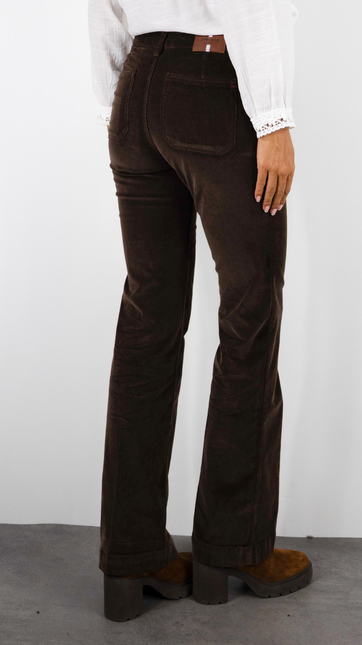 JEANS EVASE EN VELOURS POUR FEMME JANE BLUE BASTILLE NOTTING HILL#COLOR_CHOCO