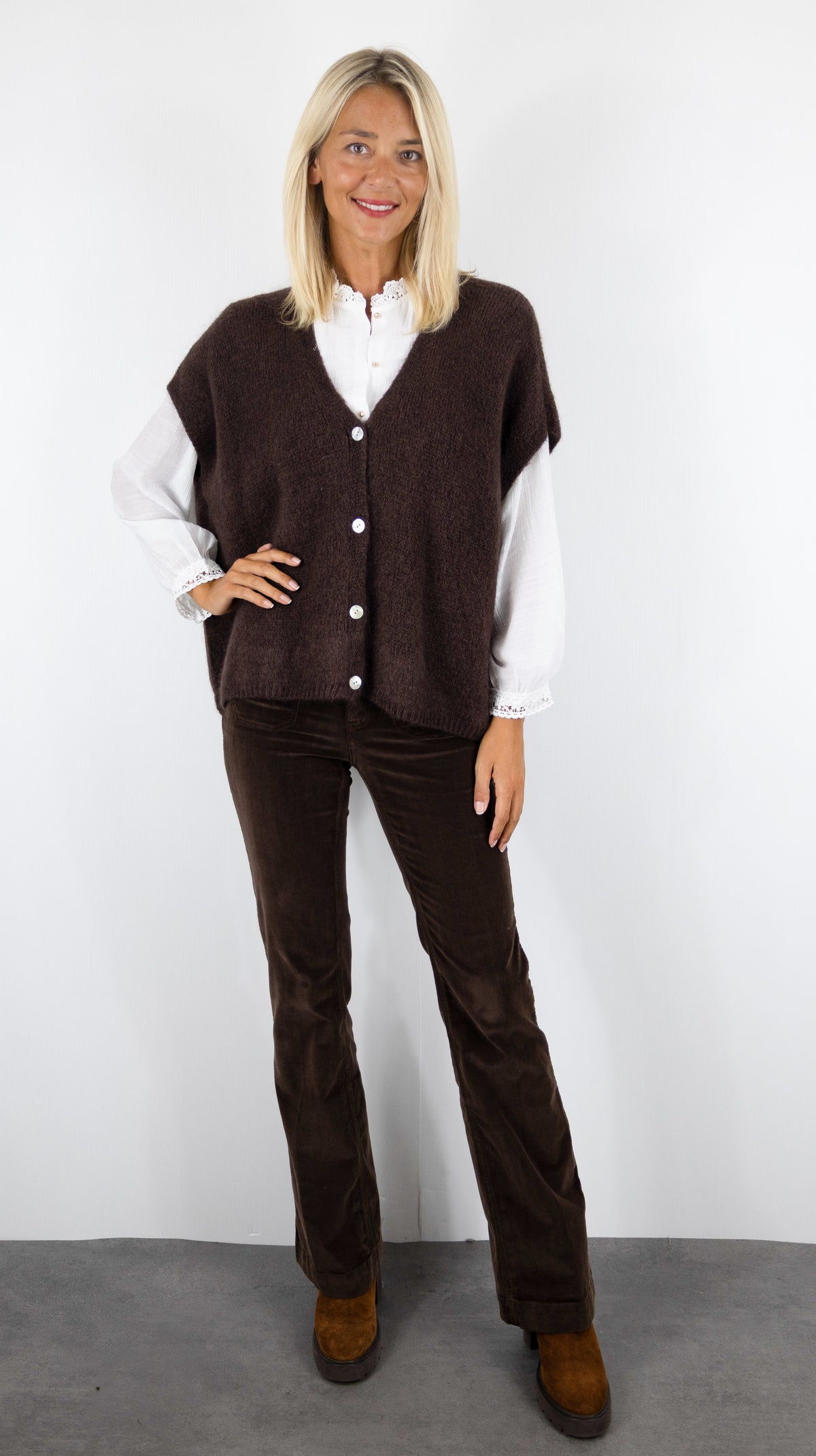 GILET AMPLE SANS MANCHES COL V POUR FEMME ANDROMEDE EH2328#COLOR_CHOCO