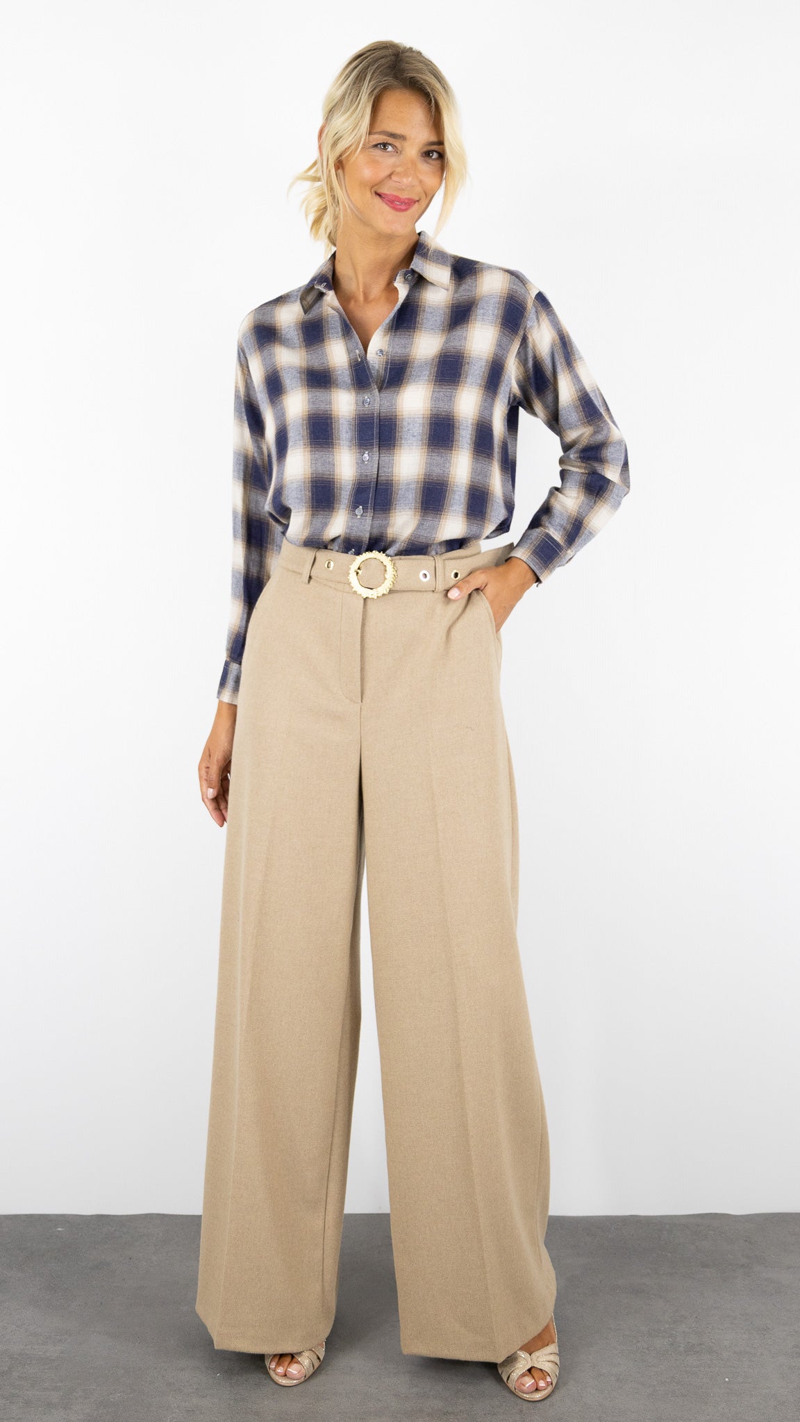 CHEMISE ECOSSAISE BEIGE ET BLEUE HARTFORD CINEMA