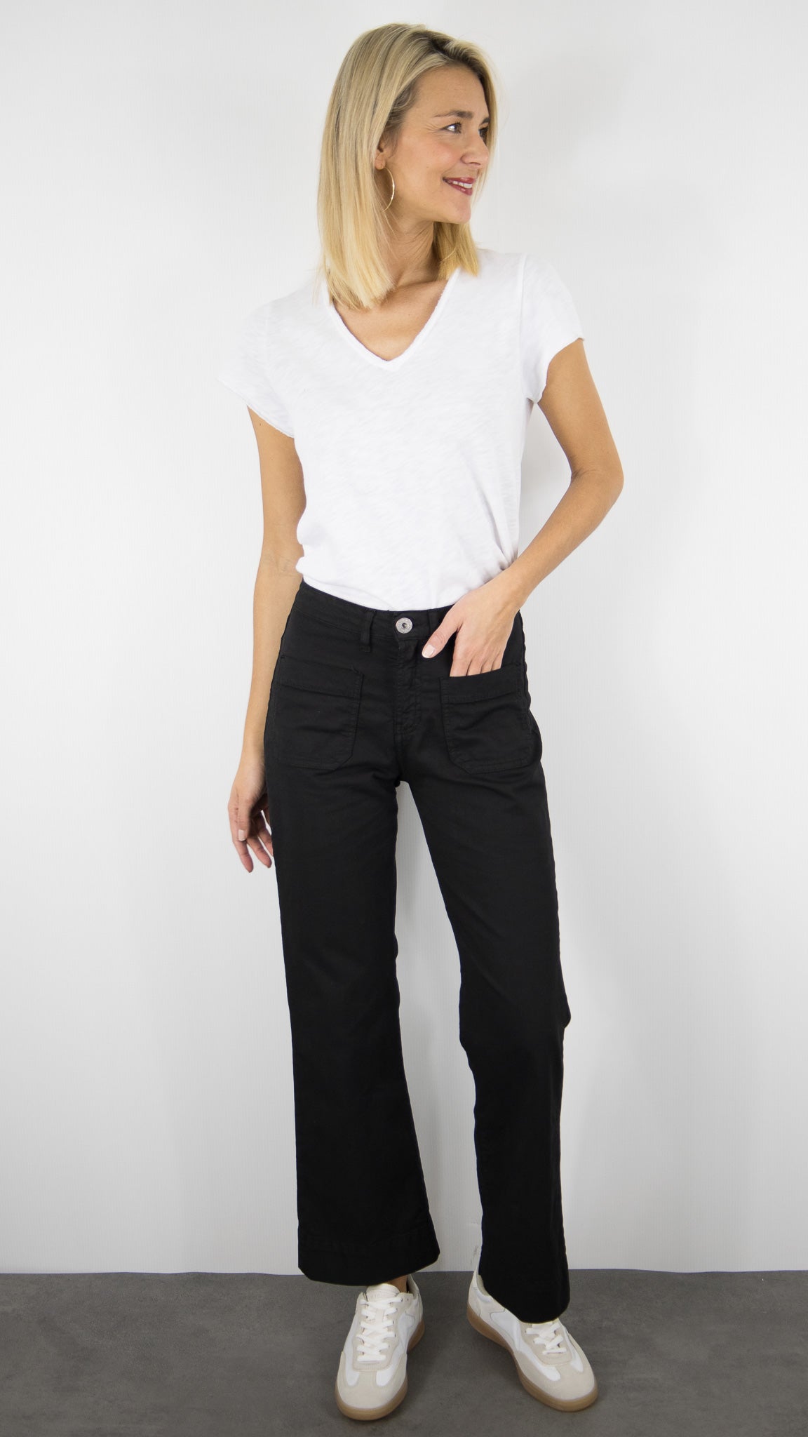 PANTALON 7/8 JAMBES LARGES POUR FEMME DENIM STUDIO BELLA LIGHT GABARDINE#COLOR_NOIR