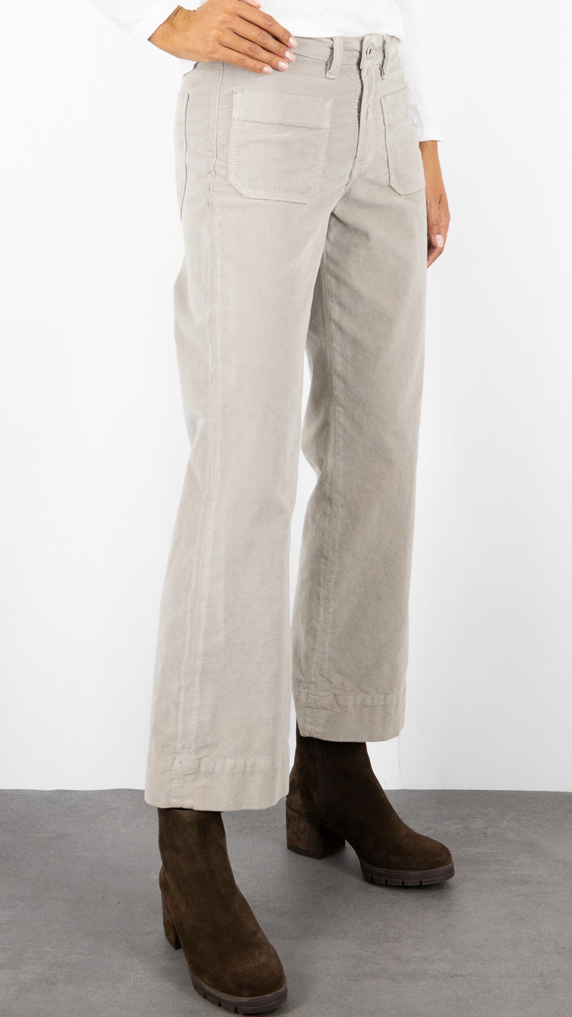 PANTALON DROIT EN VELOURS PALATINE DENIM STUDIO BELLA PALATINE CORD#COLOR_GALET/TAUPE