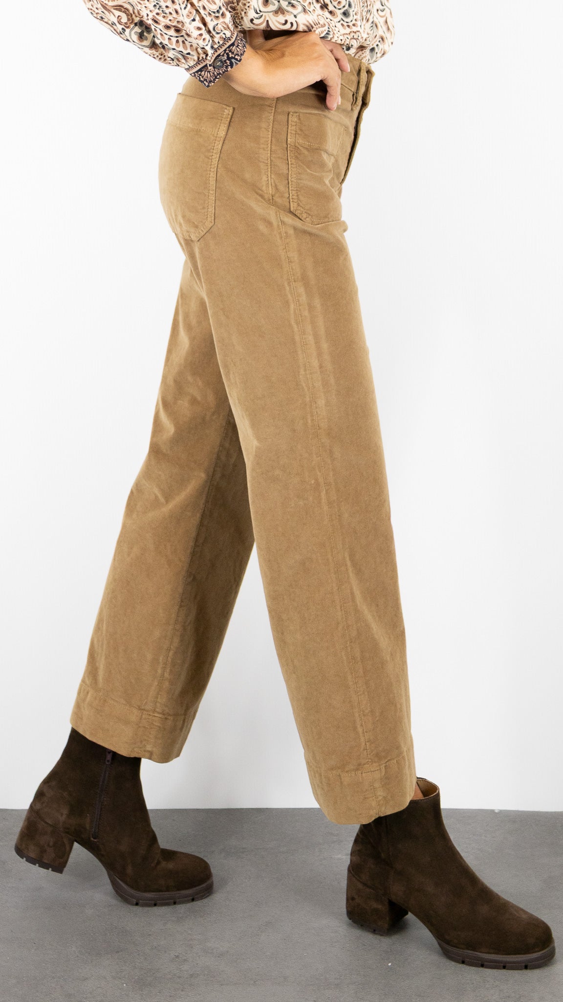 PANTALON DROIT EN VELOURS PALATINE DENIM STUDIO BELLA PALATINE CORD#COLOR_HAVANE/CAMEL