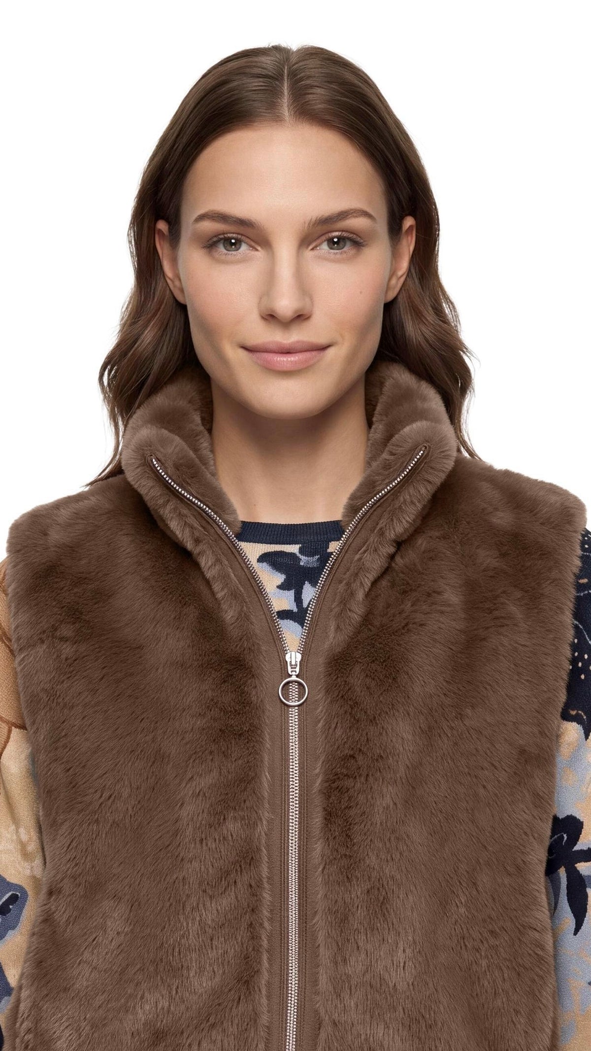 GILET SANS MANCHES EN FAUSSE FOURRURE BETTY BARCLAY 7241/2901#COLOR_7048/DARK COFFEE