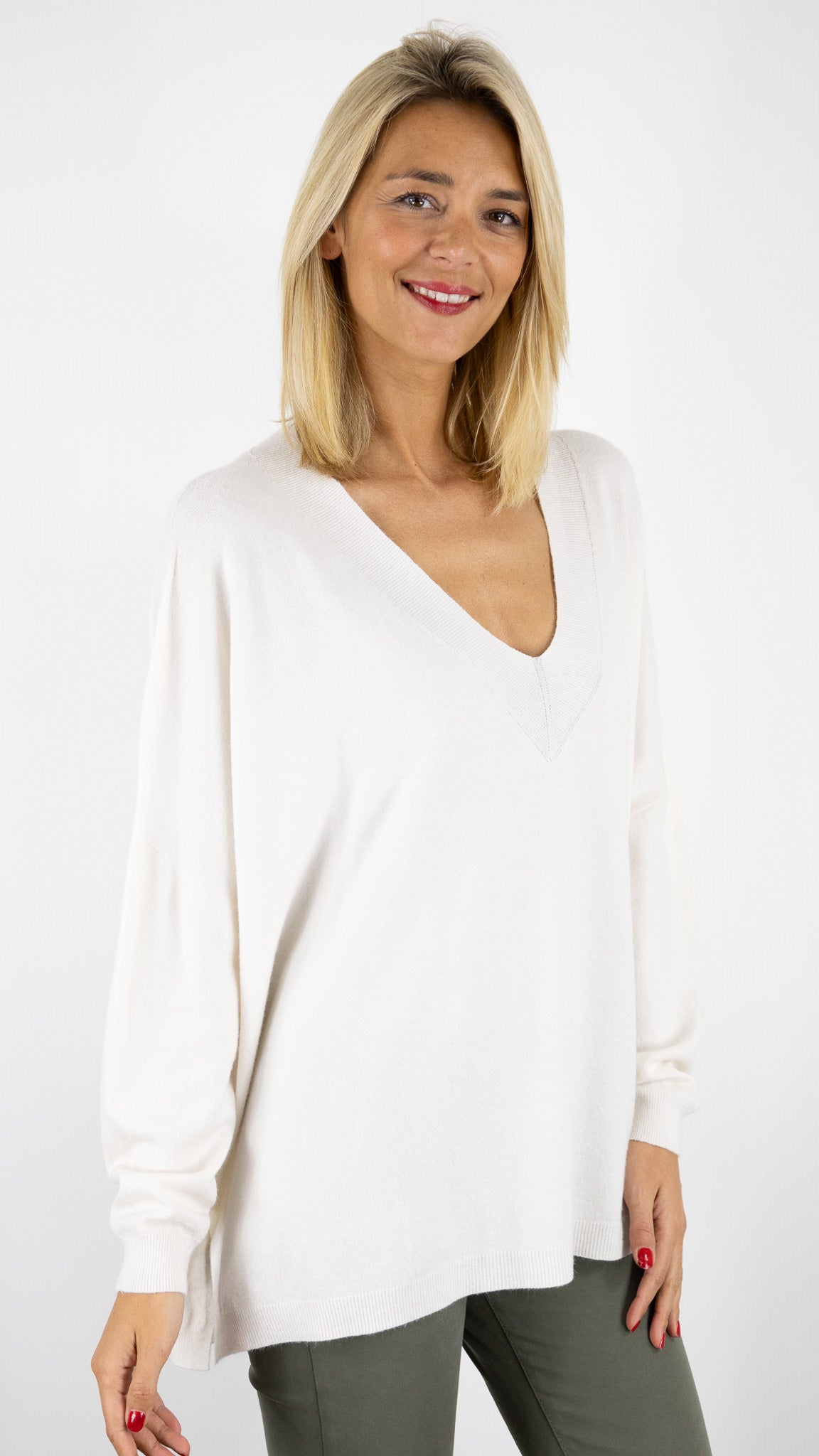 PULL OVERSIZE PONCHO COL V ALEXANDRE LAURENT C8778#COLOR_ECRU