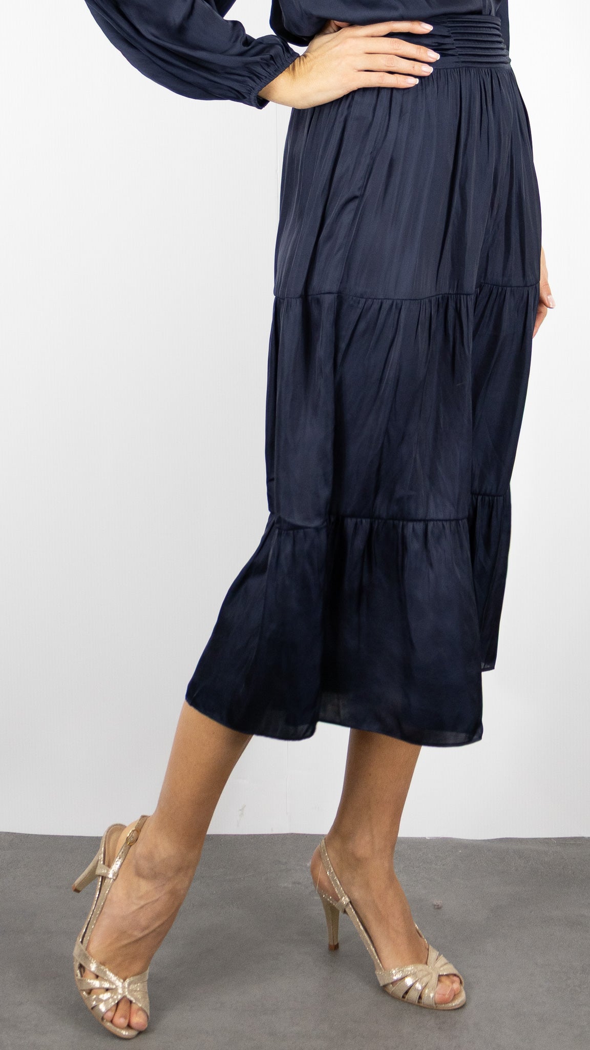 JUPE FLUIDE A VOLANTS BA&SH CAMYLA#COLOR_ENCRE/MARINE