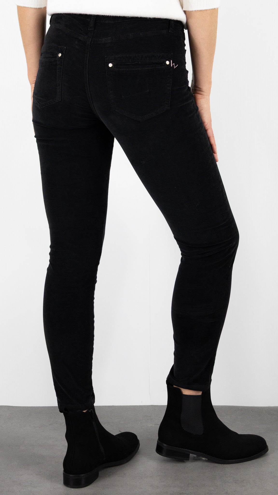 PANTALON SLIM EN VELOURS PALATINE LONGUEUR 7/8 ISLOW CLARA PALATINE CORD RECALL#COLOR_NOIR