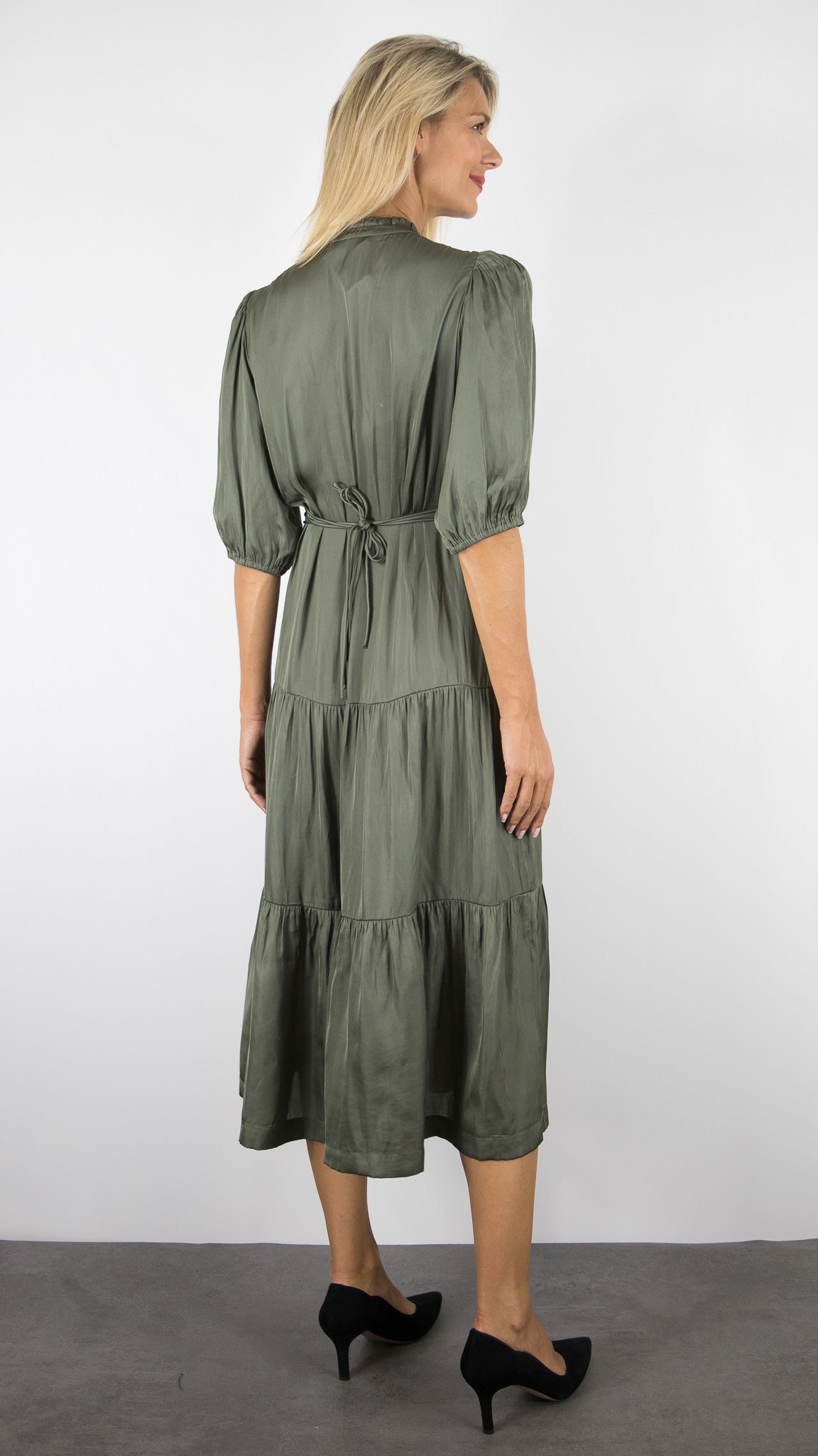 ROBE MIDI FRONCEE EN POLYSOIE KAKI BA&SH CLELI