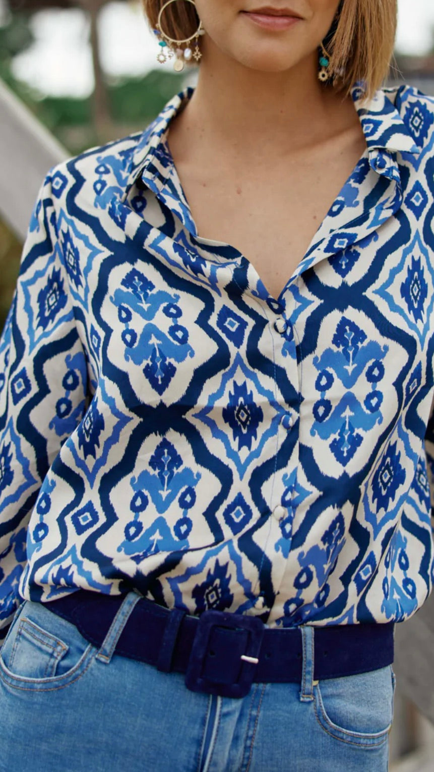 BLOUSE IMPRIMEE SATINEE LA PETITE ETOILE SANDA BLEUE