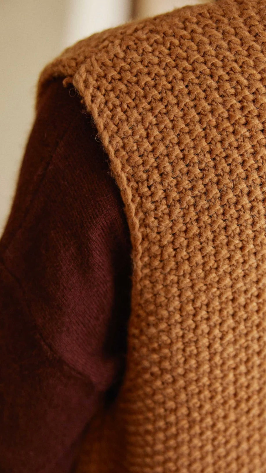 GILET SANS MANCHES EN MAILLE CREA LA PETITE ETOILE BEIGE