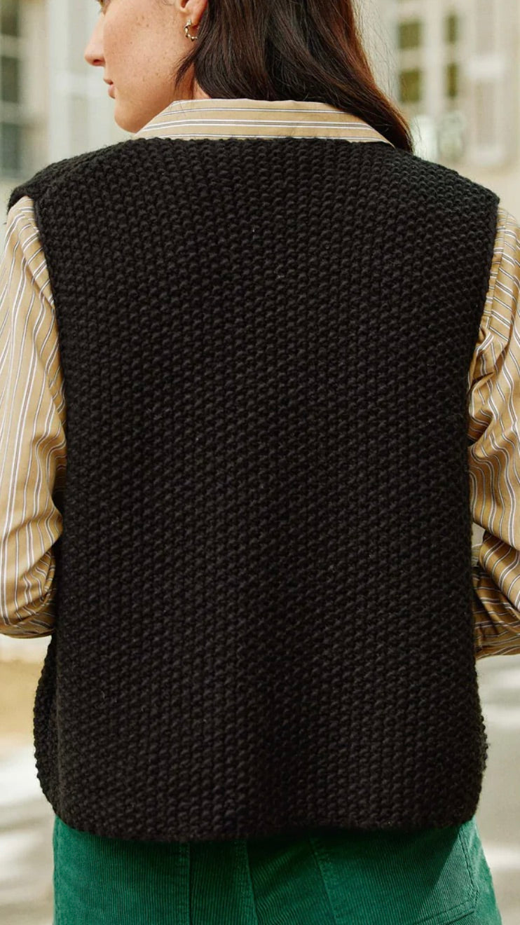 GILET SANS MANCHES EN MAILLE CREA LA PETITE ETOILE NOIR
