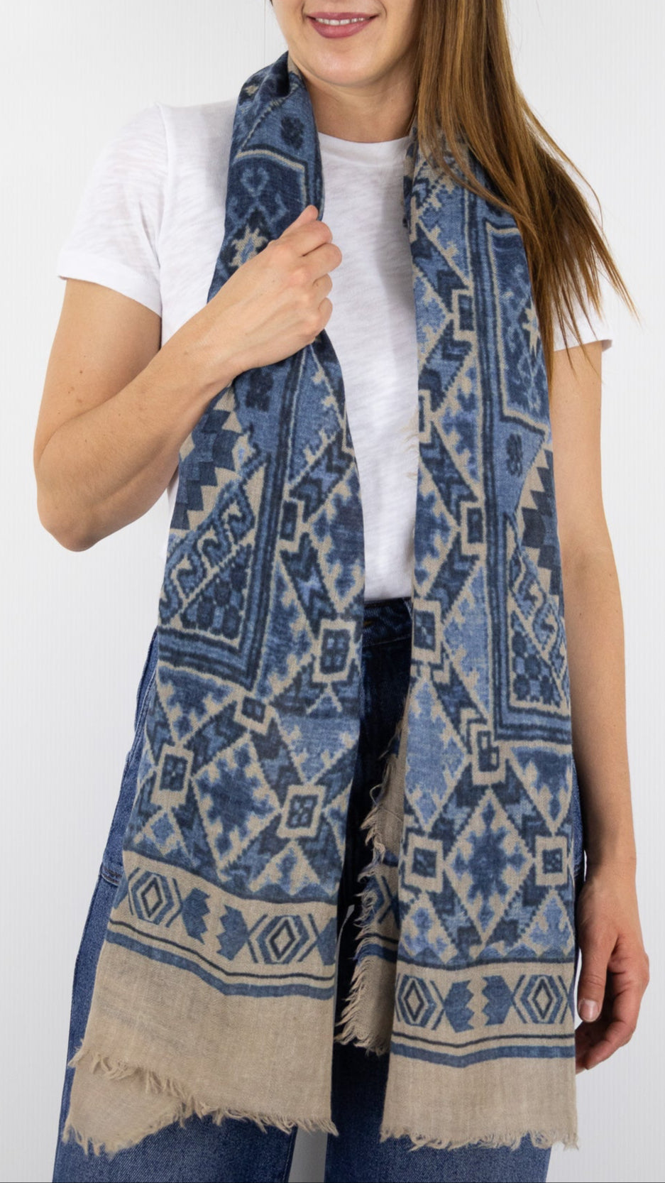 ECHARPE EN LAINE IMPRIMEE GERARD DAREL DCH14 C274