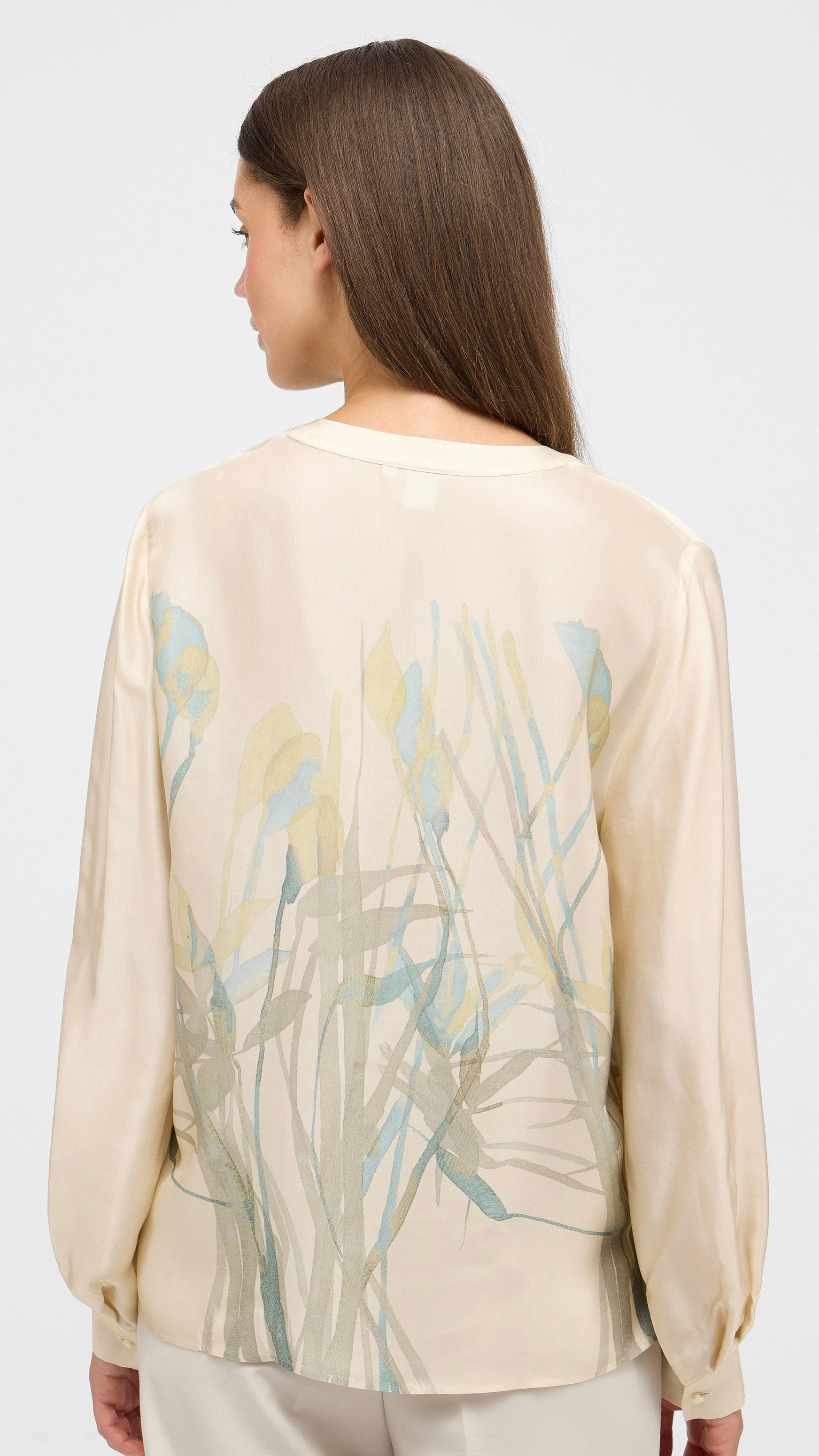 BLOUSE FLUIDE IMPRIMEE BEIGE INDIGO ETERNA 7984 DP46