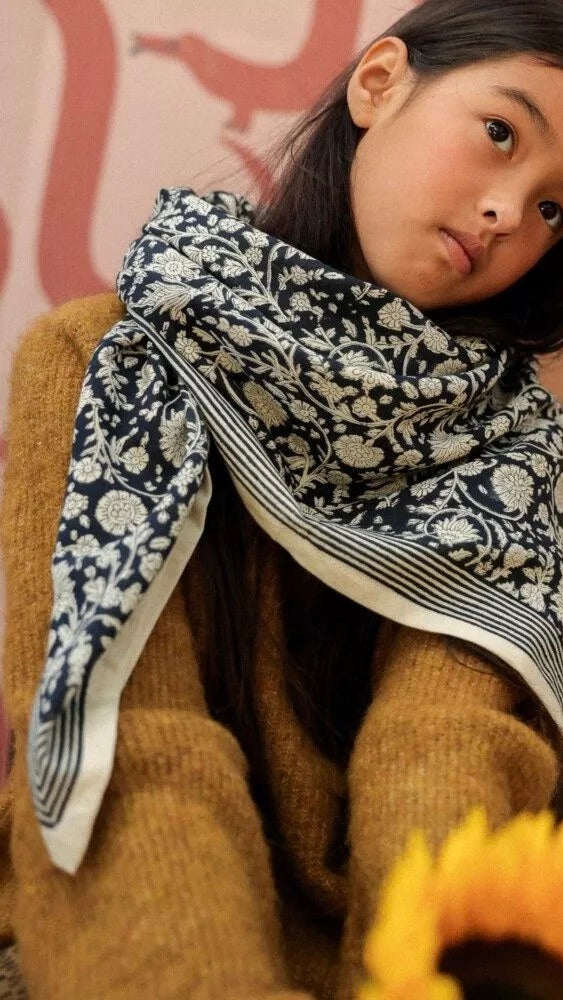 ECHARPE IMPRIME FLEURI FOULARD ANJALI BELLEMME#color_ENCRE
