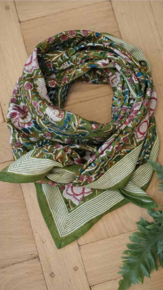 FOULARD-BELLEMME-ALVARO-OLIVE