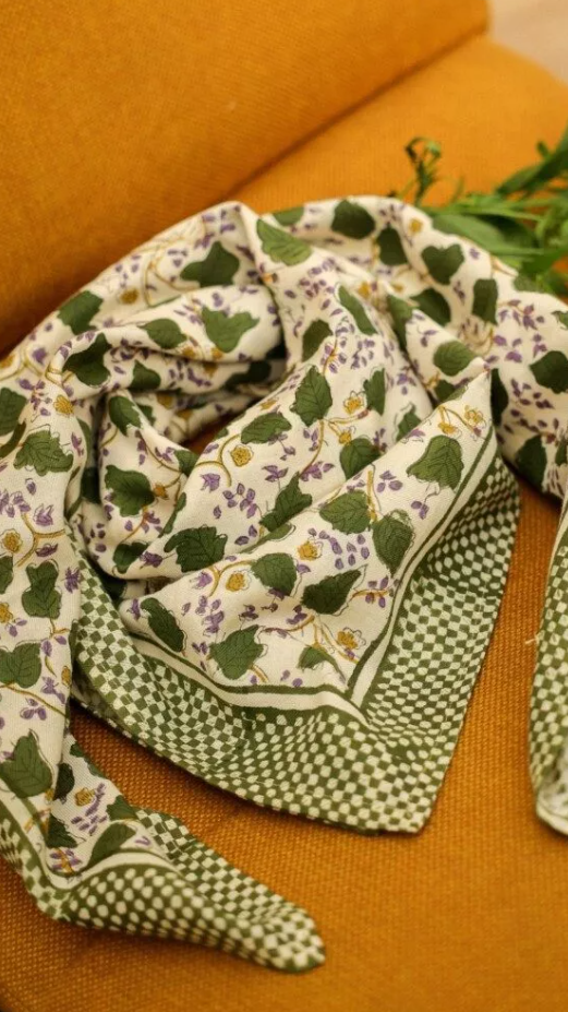 FOULARD IMPRIME EN COTON BELLEMME AVILA #color_matcha