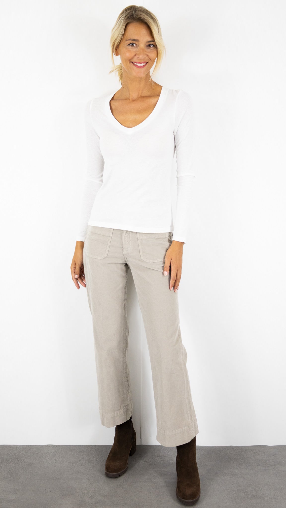 TEE-SHIRT V EN COTON FLAMME FEMME AMERICAN VINTAGE GAMIPY#COLOR_BLANC