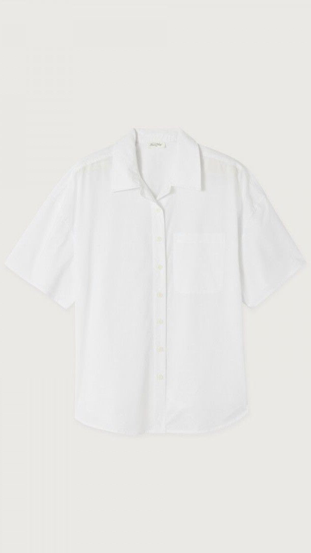 CHEMISE AMERICAN VINTGAGE MANCHES COURTES AMPLE POCHE SUR L'AVANT ET BOUTTONAGE BLANC