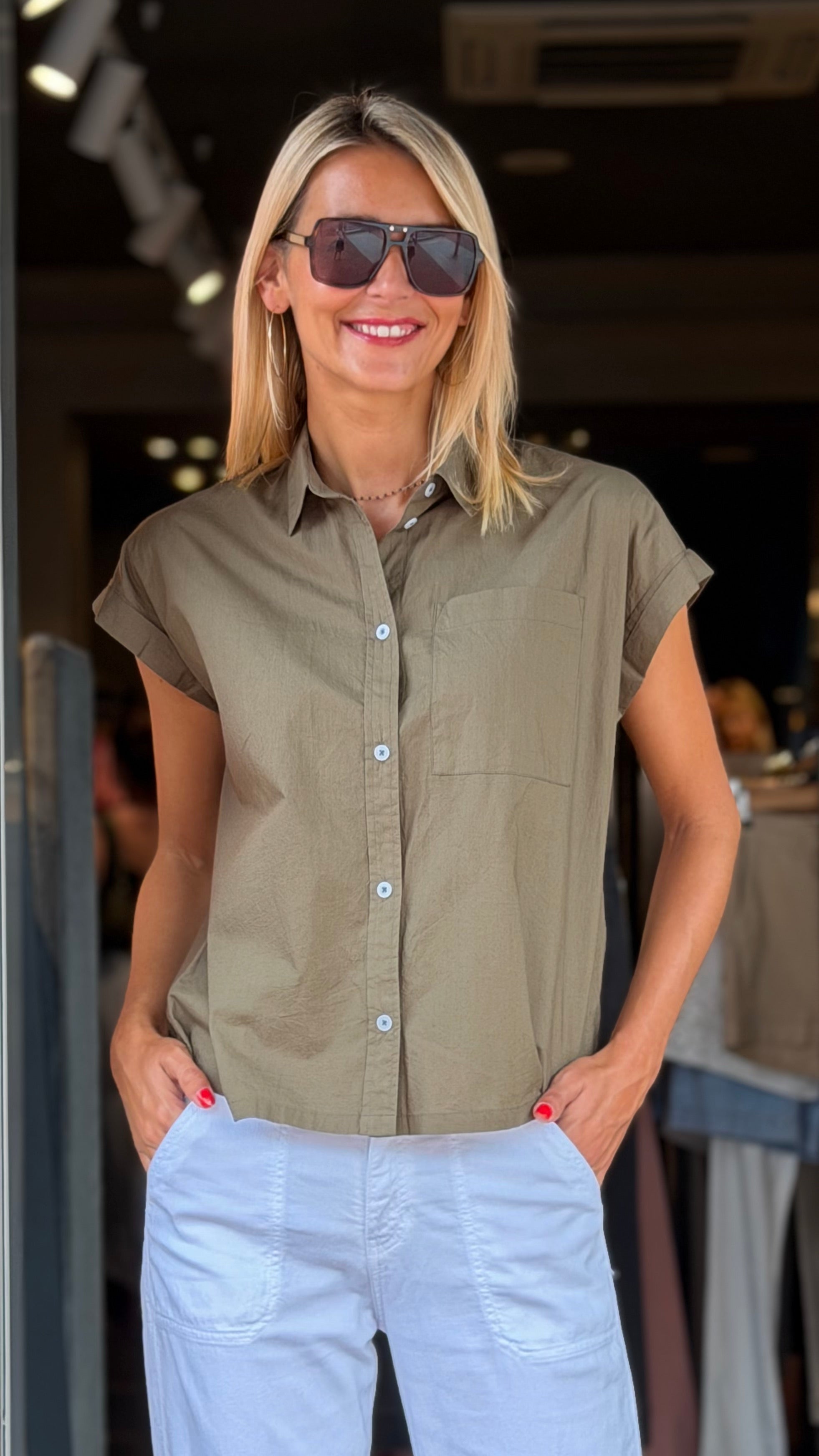 CHEMISE SANS MANCHES EN COTON KAKI MKT CLADY