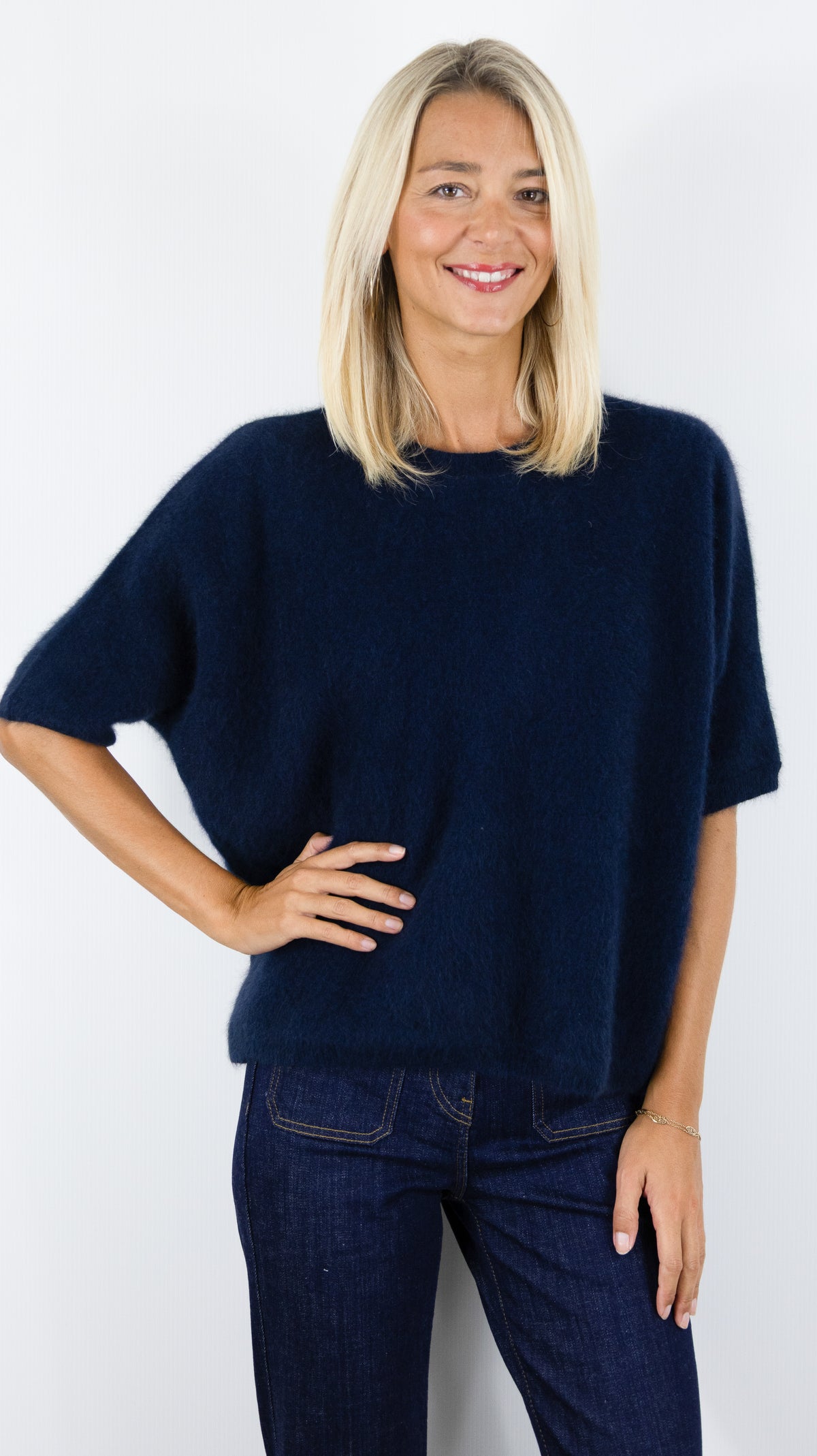 PULL AMPLE COL ROND MANCHES COURTES EN RACCOON POUR FEMME ESTHEME JF4W059R-1#COLOR_53370/NUIT MARINE