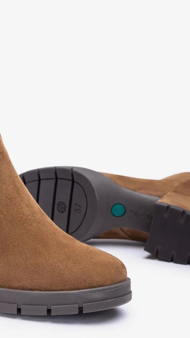 BOOTS COURTES CRANTÉES EN DAIM JAYDI UNISA CAMEL