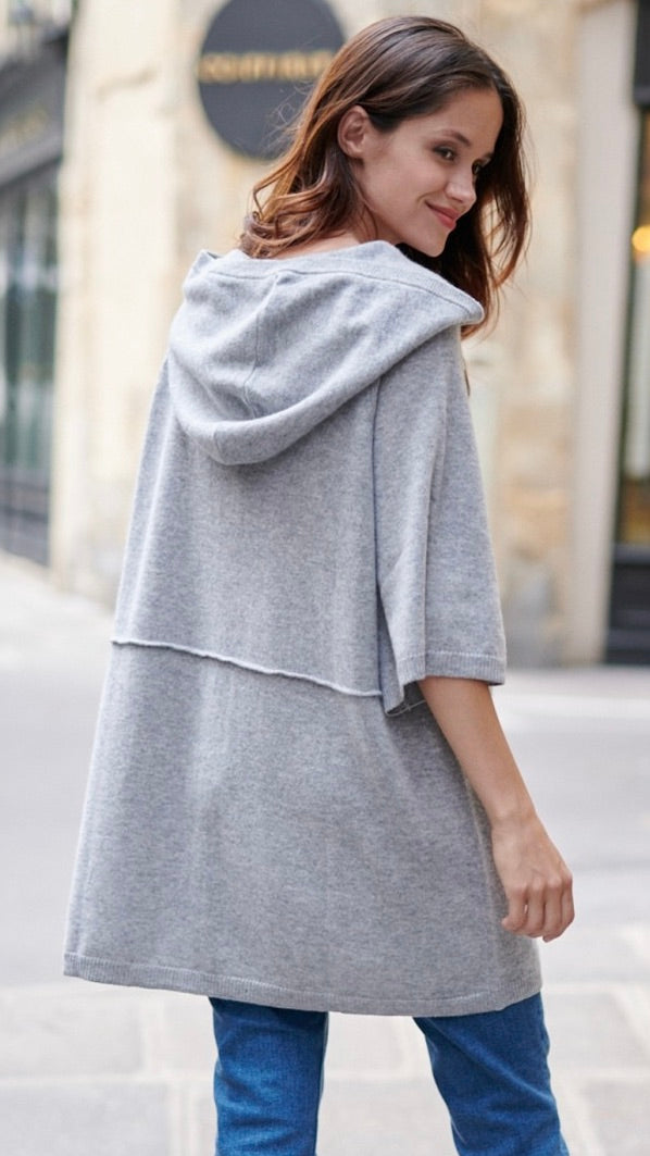 GILET MANCHES COURTES A CAPUCHE EN CACHEMIRE JARDIN PRIVE GI3409 GRIS