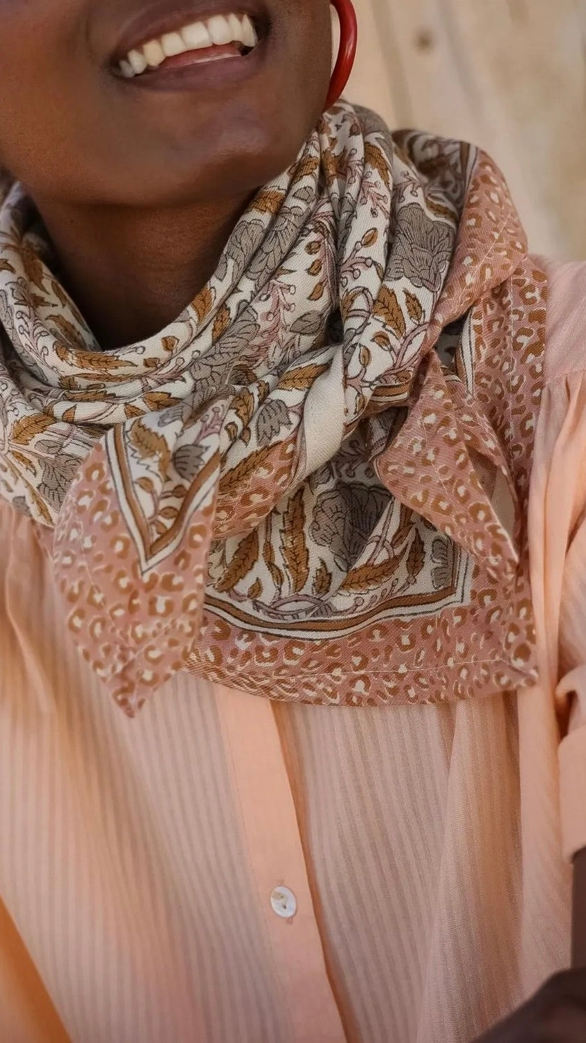 FOULARD IMPRIME BEIGE FLORAL 100% COTON BELLEMME JAVA BEIGE