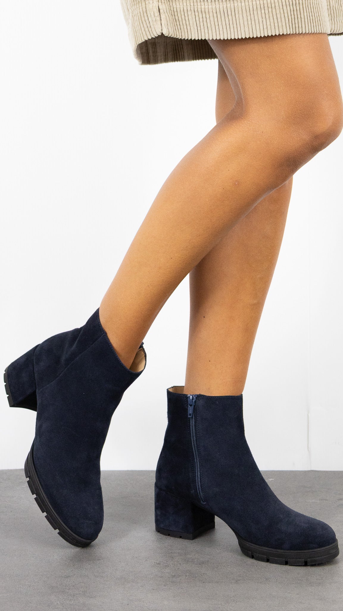 BOOTS A TALONS EN DAIM UNISA JAYDI_F25_BS#COLOR_NAVY