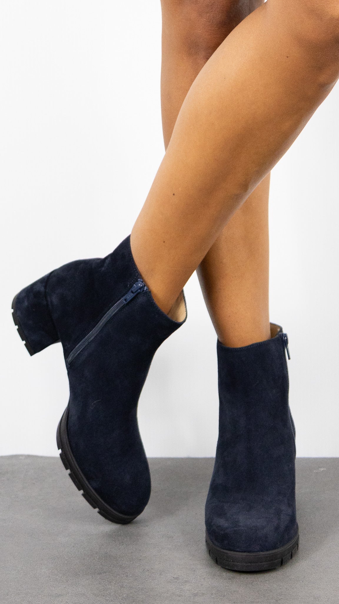 BOOTS A TALONS EN DAIM UNISA JAYDI_F25_BS#COLOR_NAVY