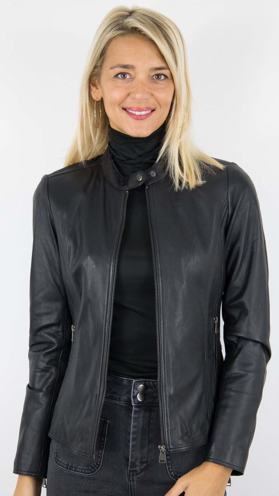 BLOUSON NOIR PRES DU CORPS EN CUIR D'AGNEAU FEMME LA CANADIENNE JEY