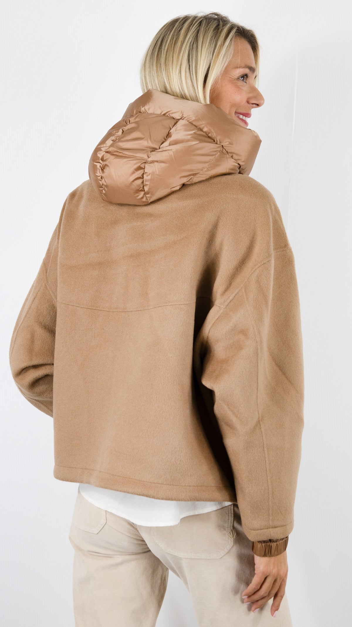 VESTE EN LAINE A CAPUCHE CAMEL BLONDE N°8 JERRY