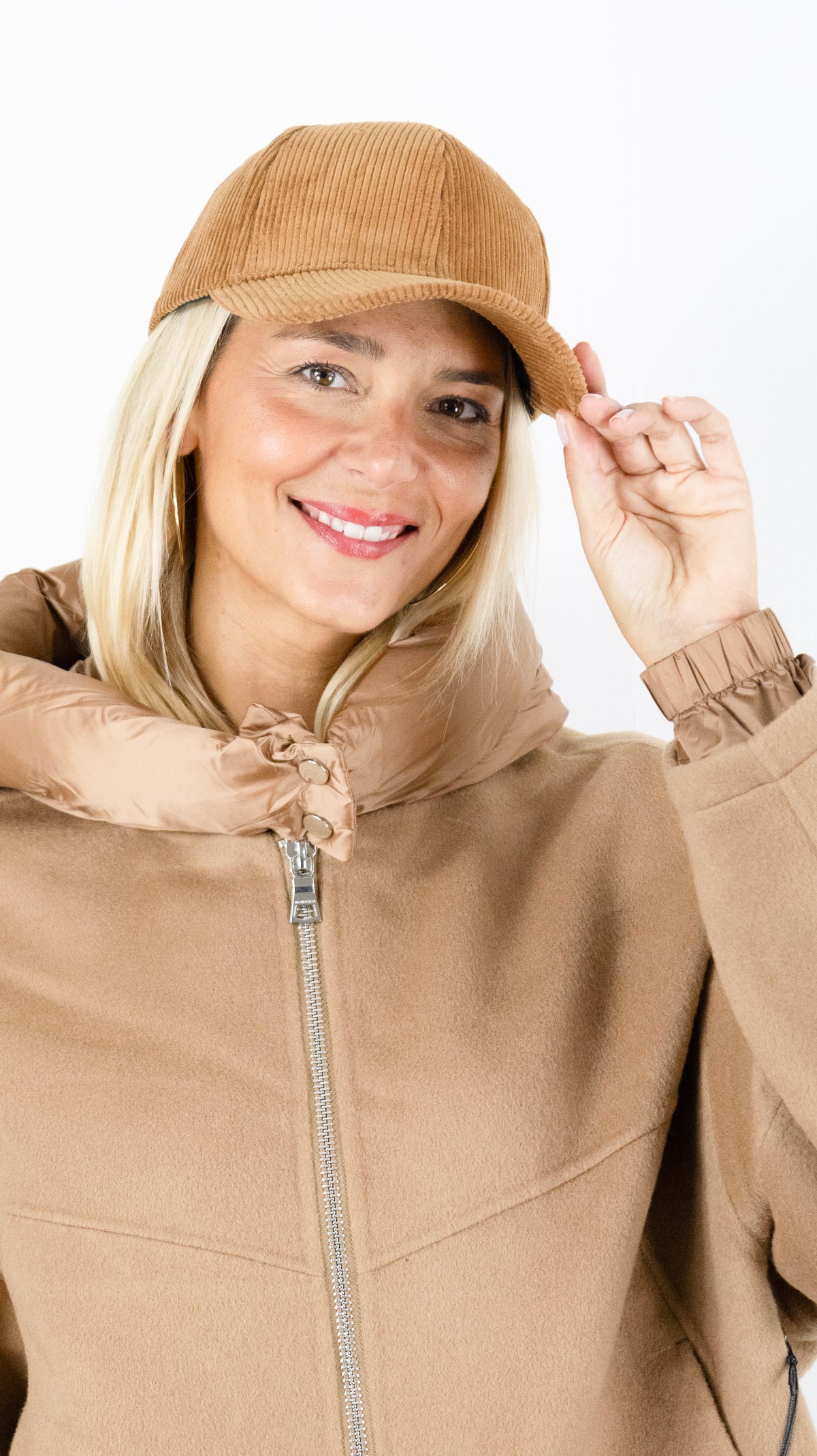 CASQUETTE EN VELOURS POUR FEMME VOUS 64935#COLOR_701/MARRON CLAIR
