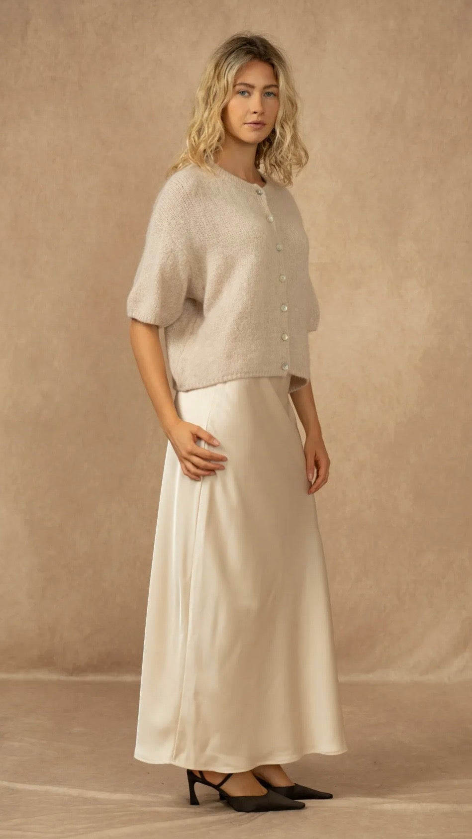 CARDIGAN COURT MANCHES COURTES EN KID MOHAIR POUR FEMME NAIS KM25037#COLOR_BEIGE