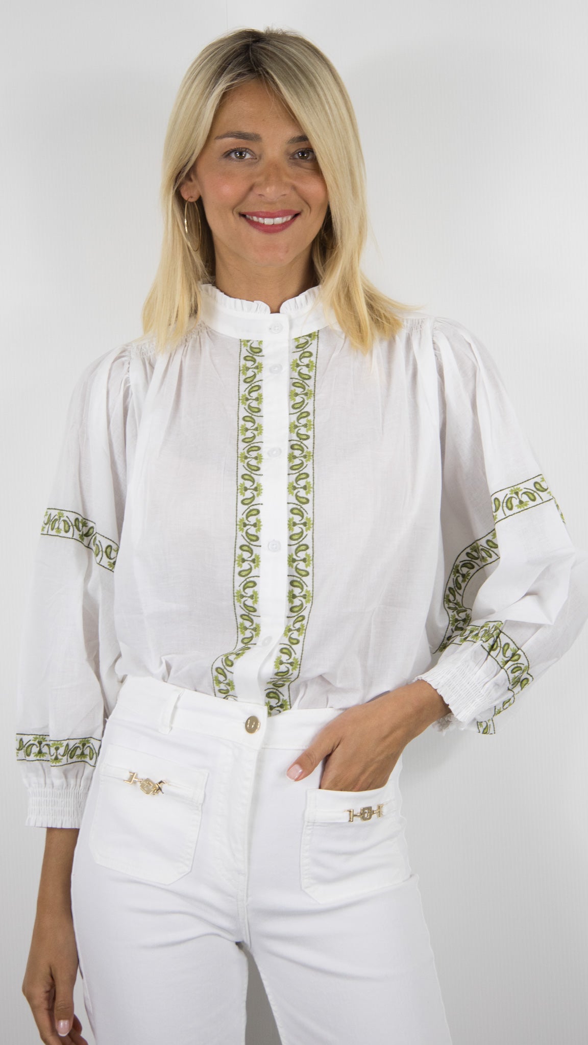 BLOUSE BRODEE EN COTON #COLOR_VERT