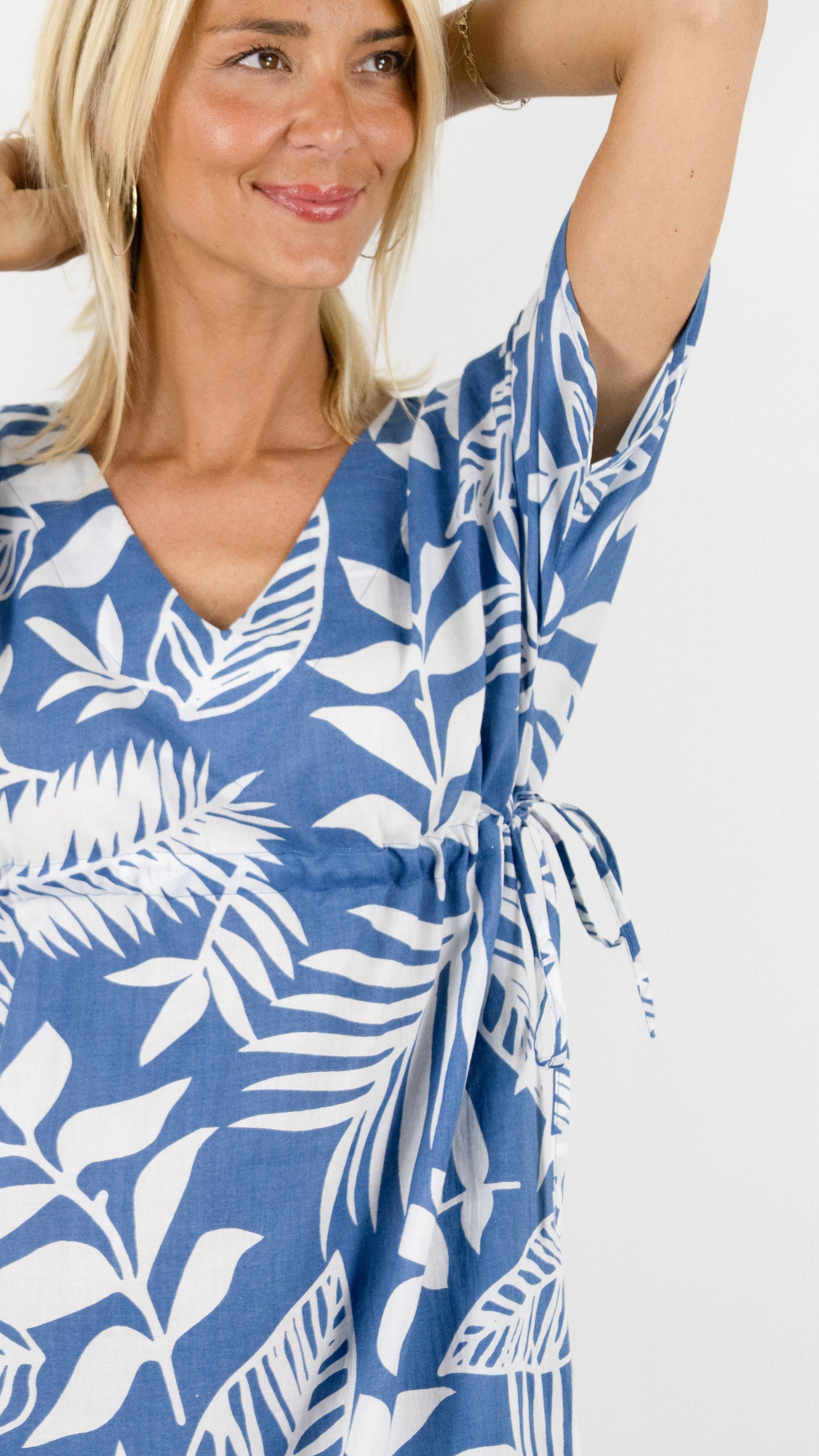 ROBE LONGUE FLEURI BLEU TERRE ROUGE LA500